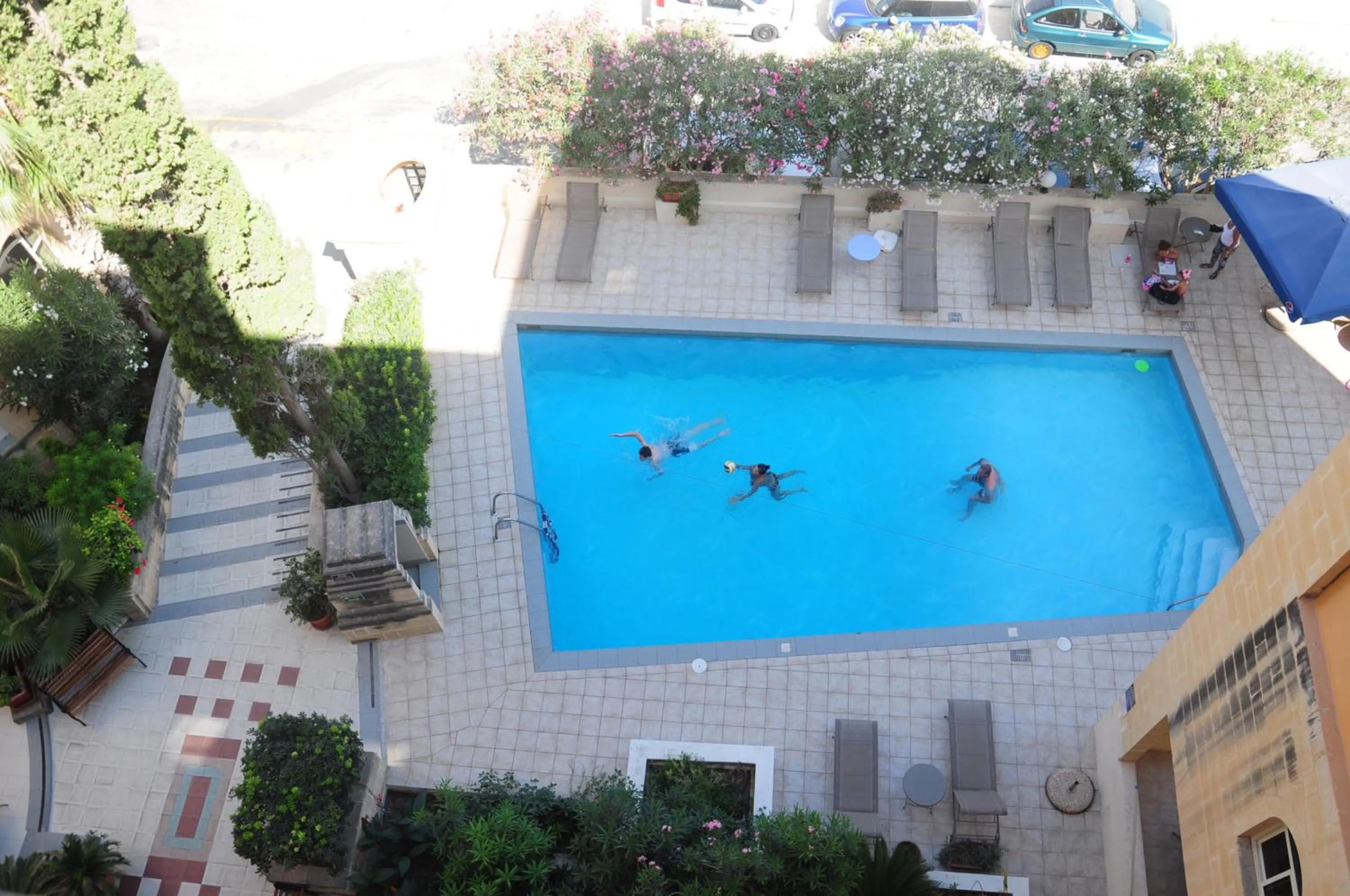 Swimming pool in Il Palazzin Hotel