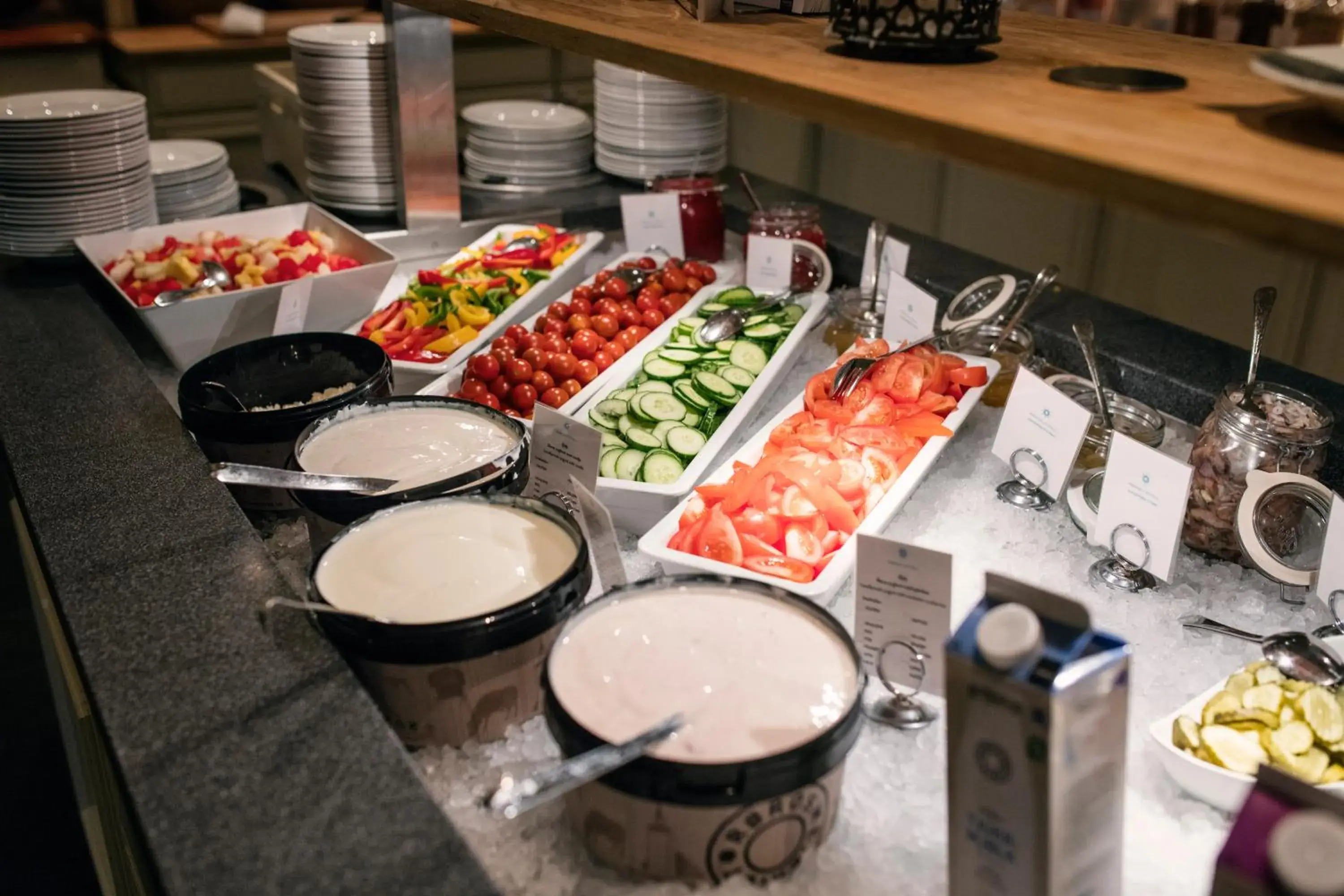 Buffet breakfast in Røros Hotell - Bad & Velvære Buffet breakfast in Røros Hotell - Bad & Velvære