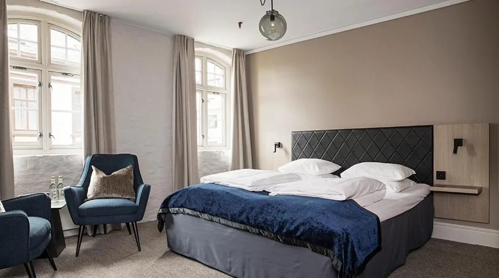 Bed in Hotel Brosundet