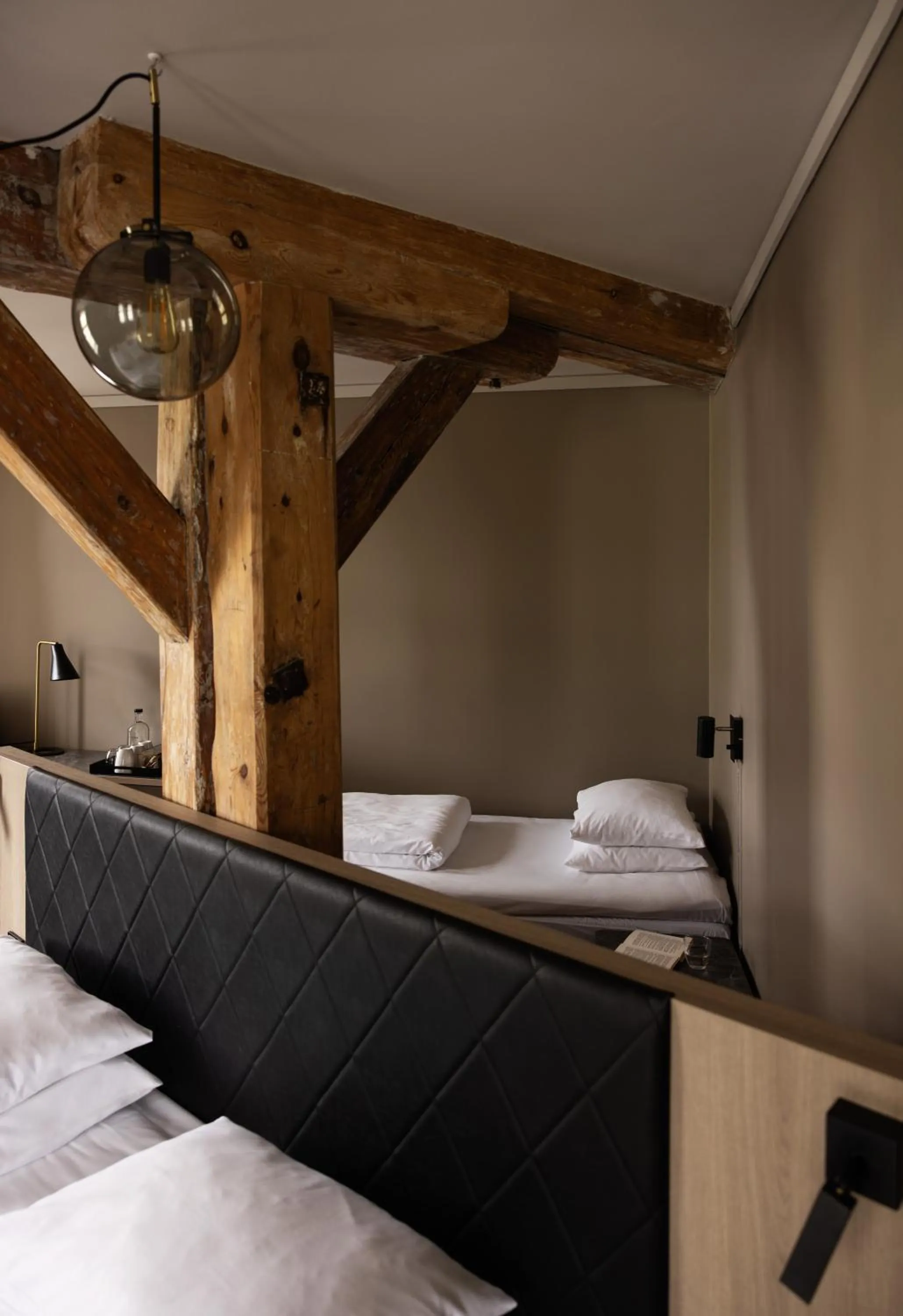 Bed in Hotel Brosundet