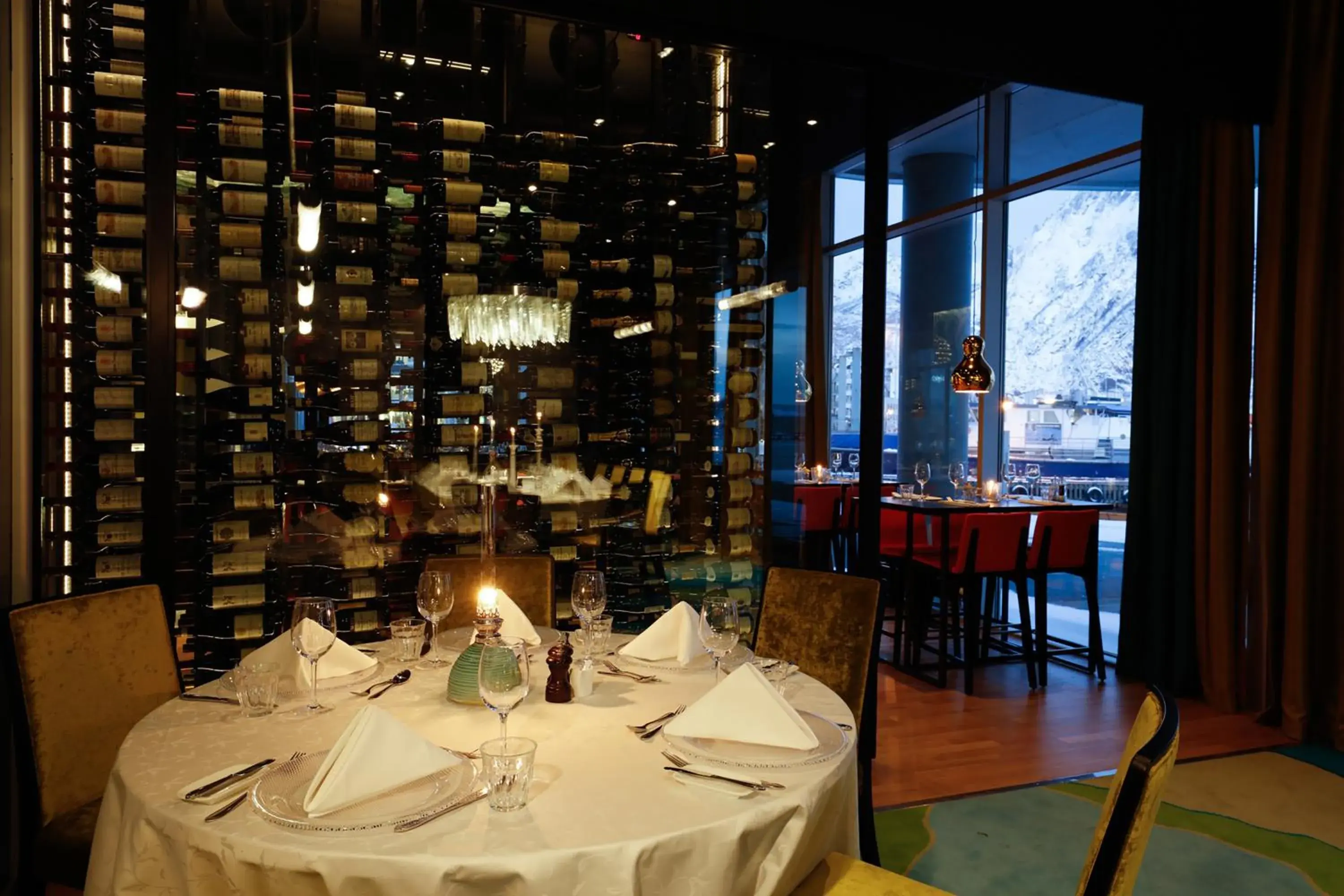 Restaurant/places to eat in Thon Hotel Lofoten Restaurant/places to eat in Thon Hotel Lofoten
