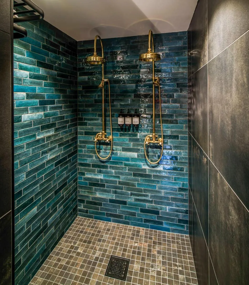 Shower in Villa Vågå - by Classic Norway Hotels