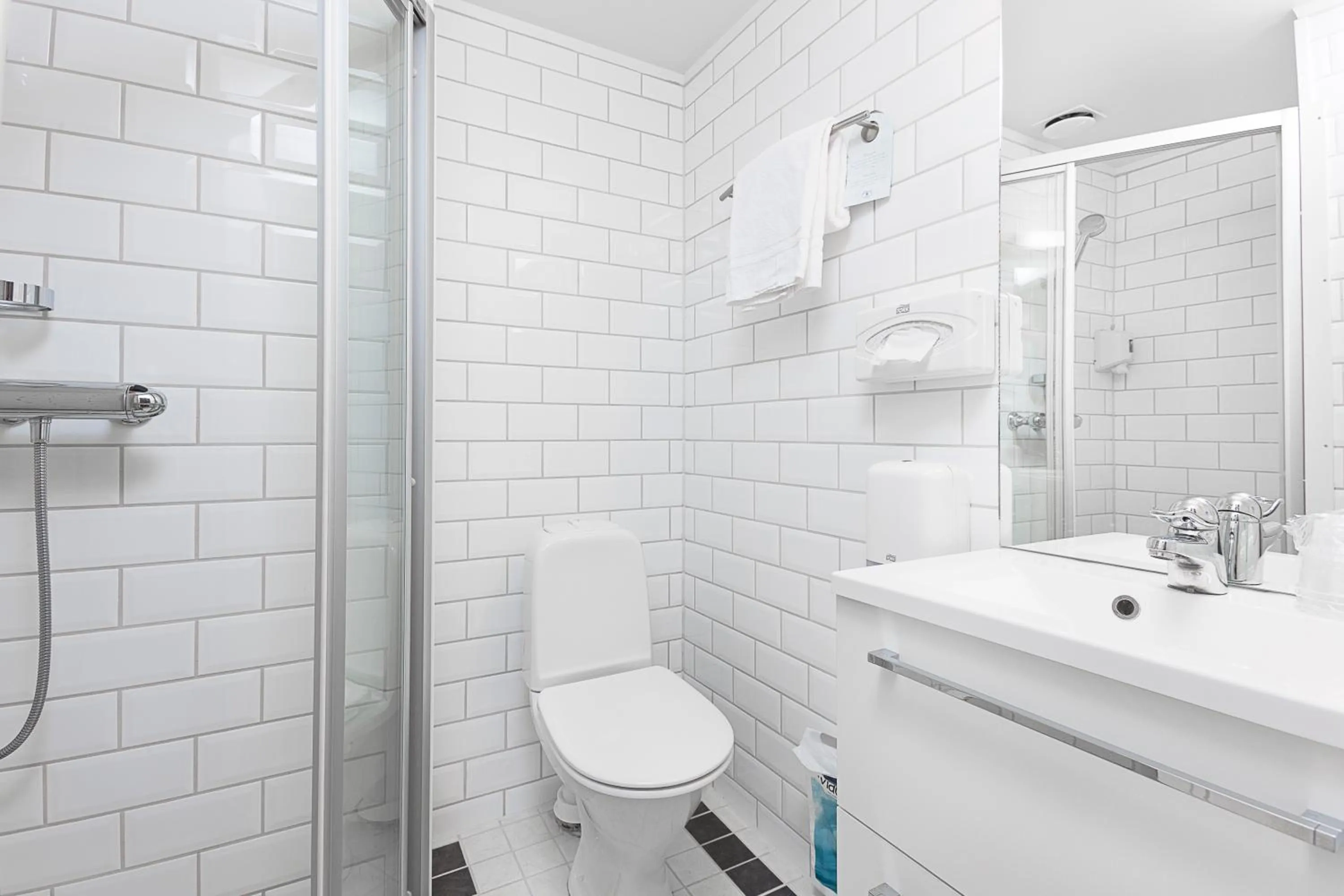 Bathroom in Hotell Vic Porsgrunn