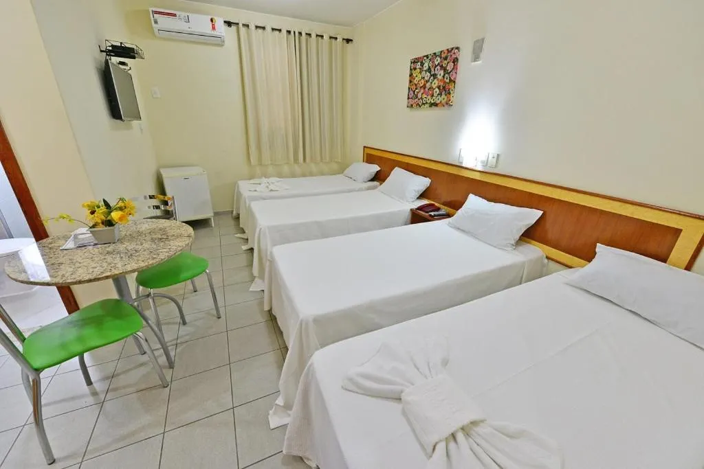 Vinds Plaza Hotel