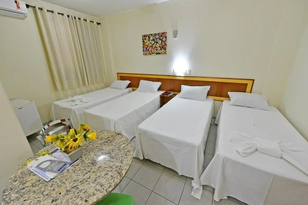 Vinds Plaza Hotel