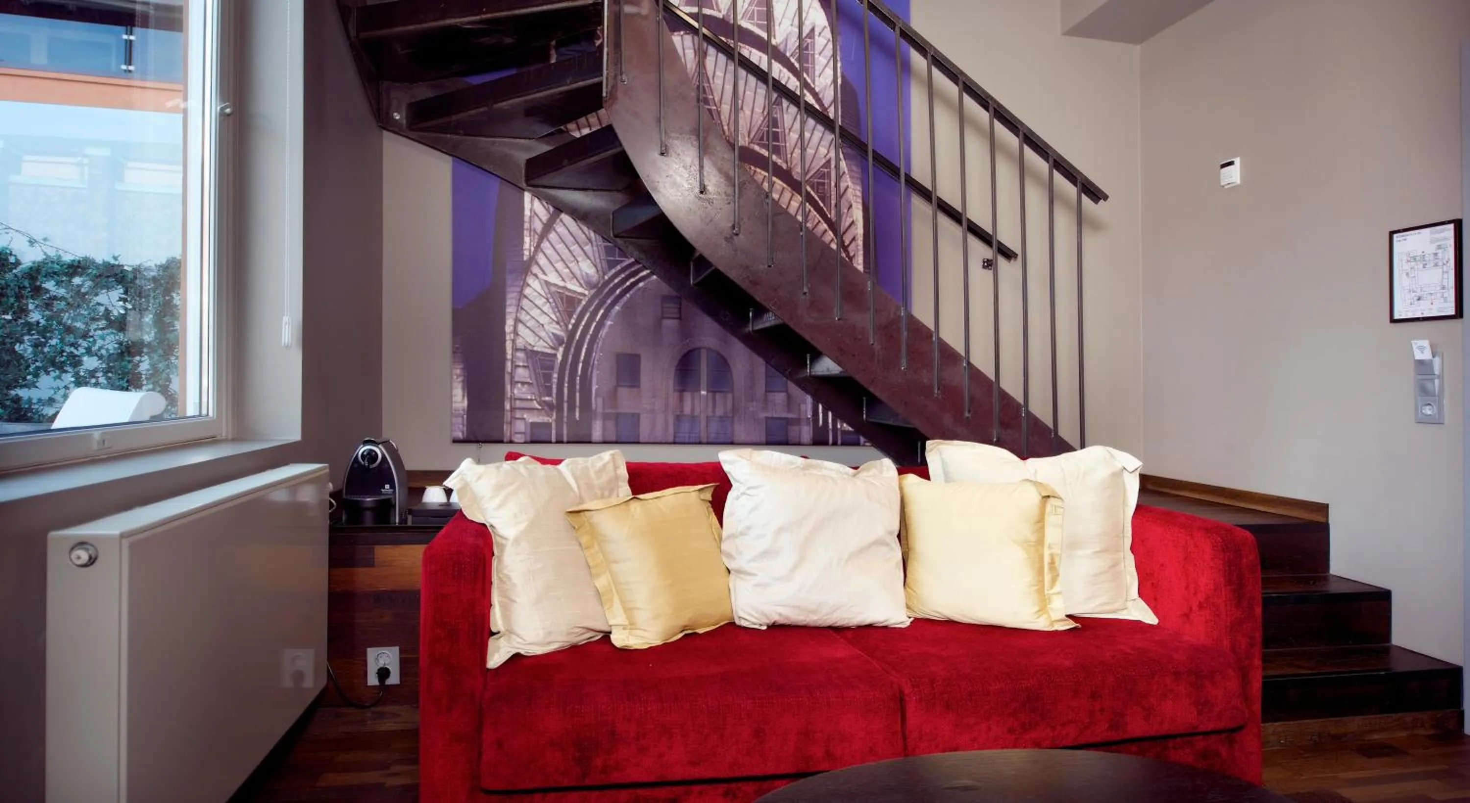 Living room in Home Hotel Folketeateret