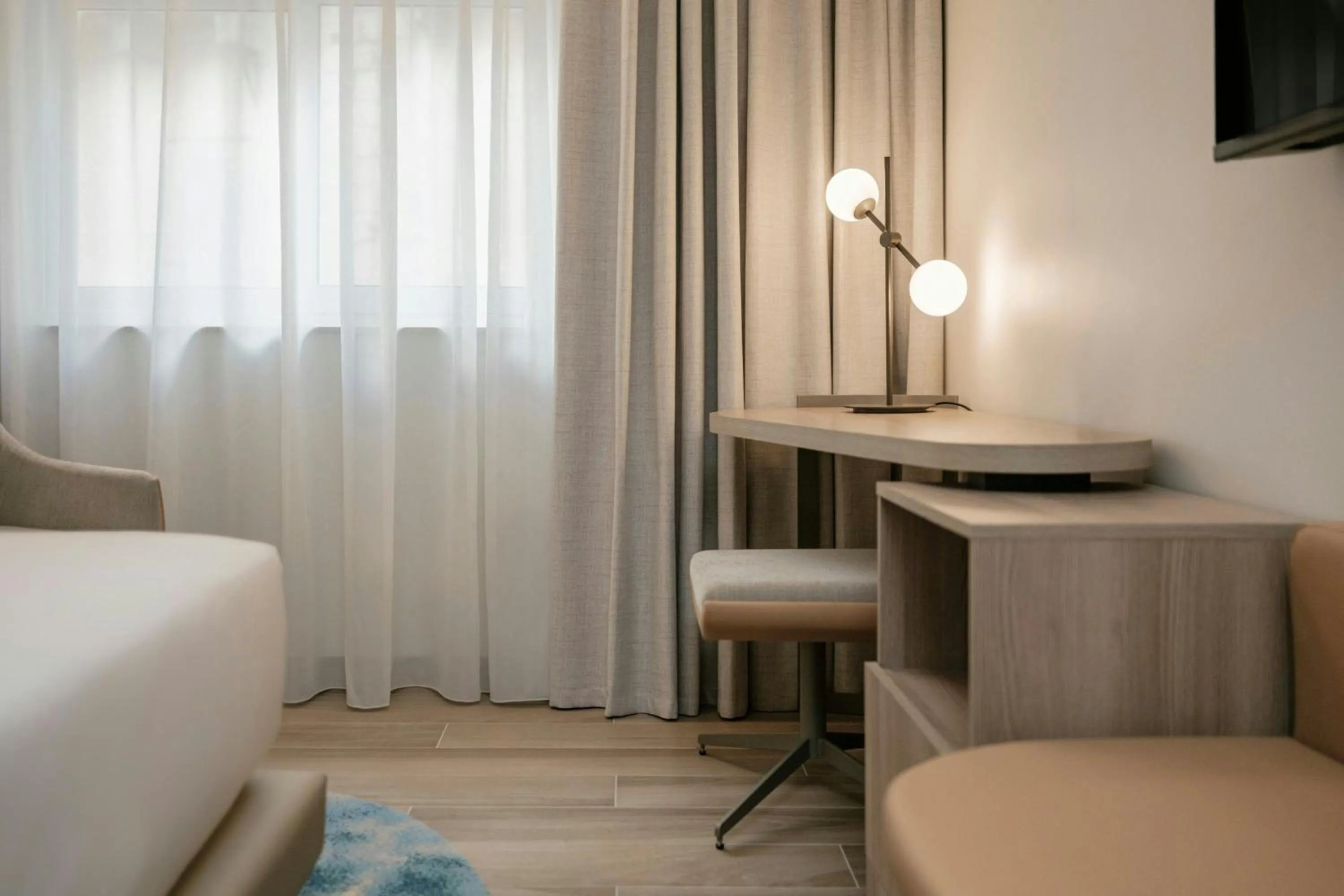 Photo of the whole room, Bed in Courtyard by Marriott Sliema