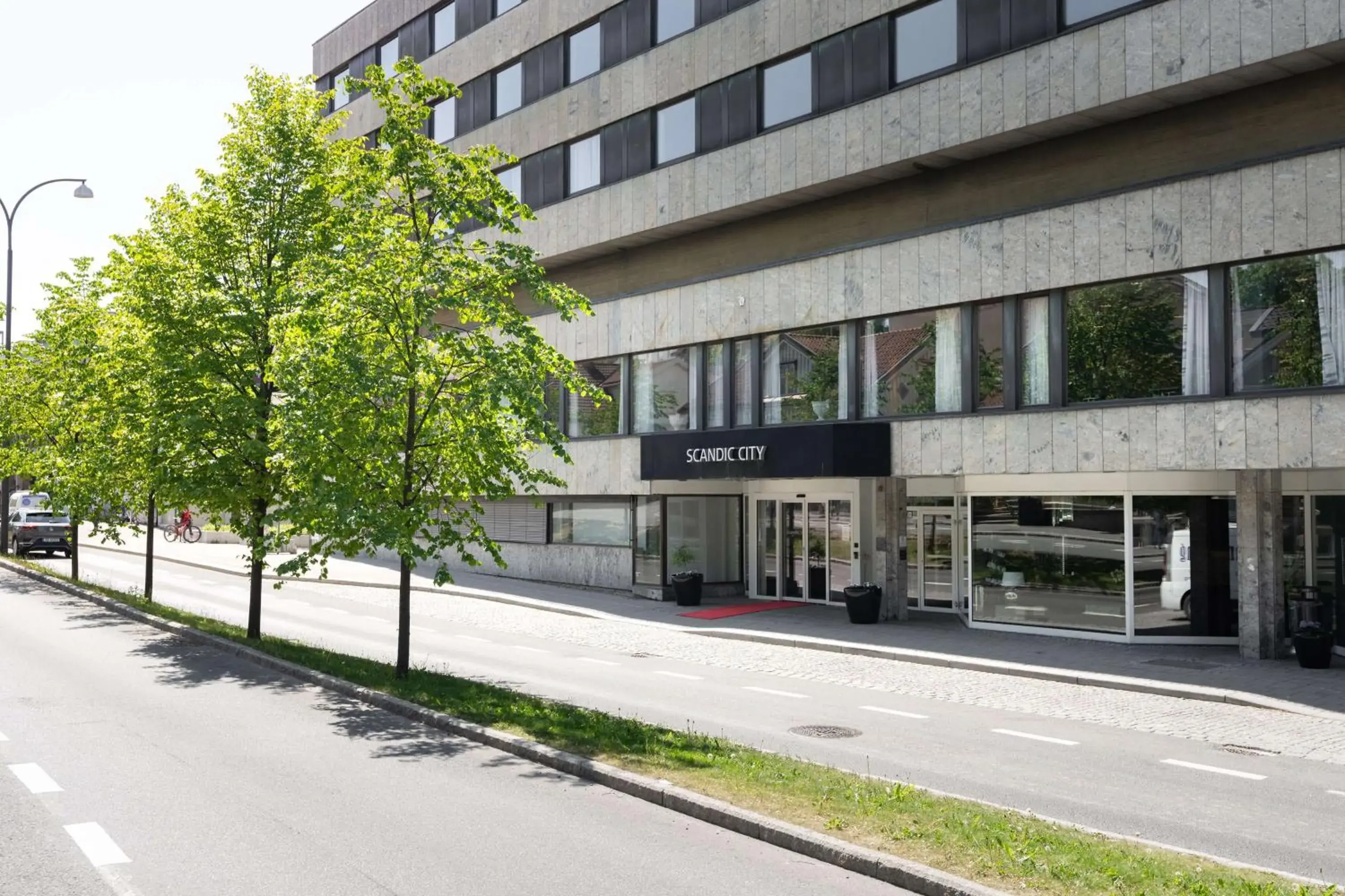 Property building in Scandic City Property building in Scandic City