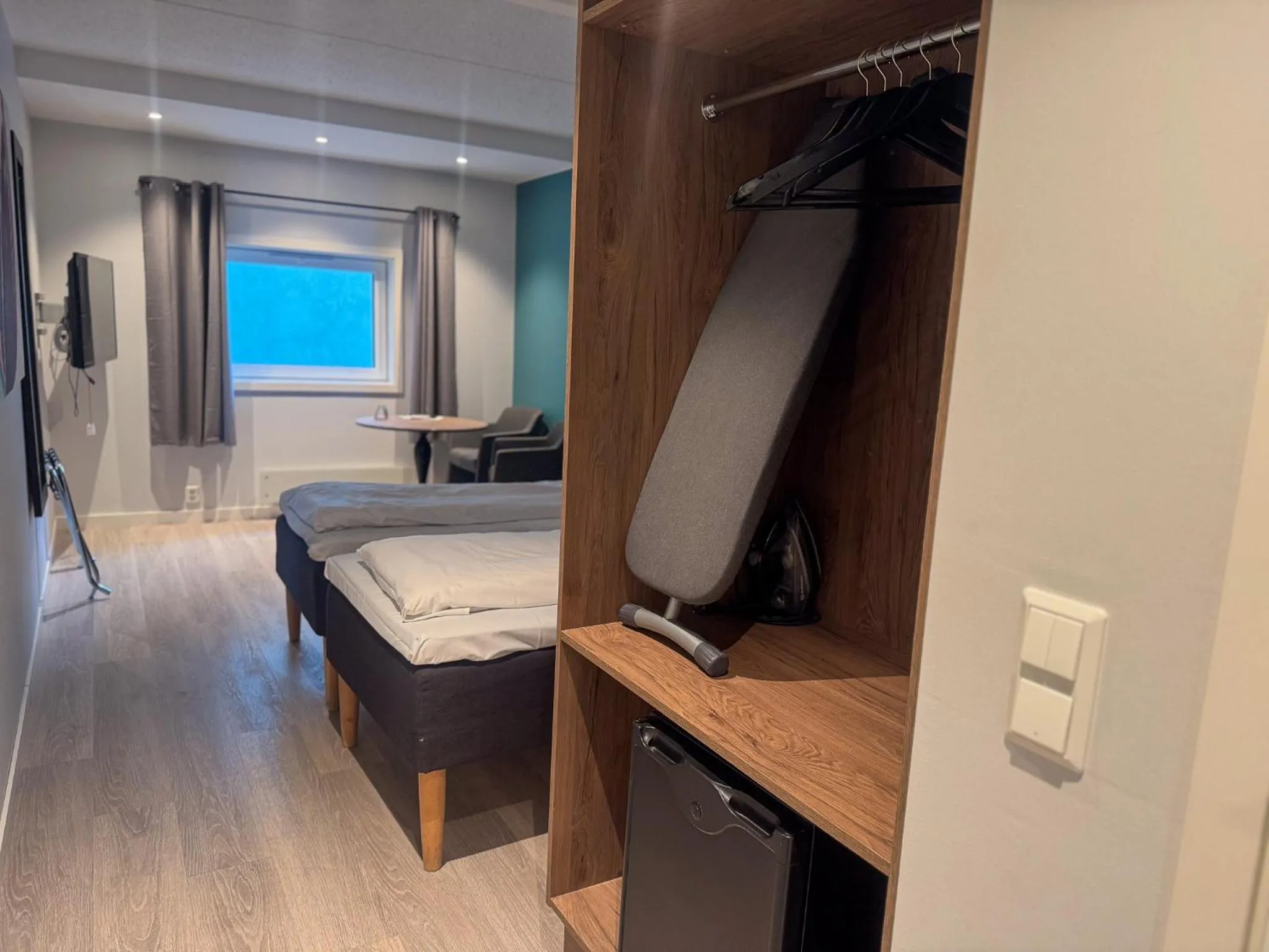 TV and multimedia, Bed in Quality Hotel Maritim