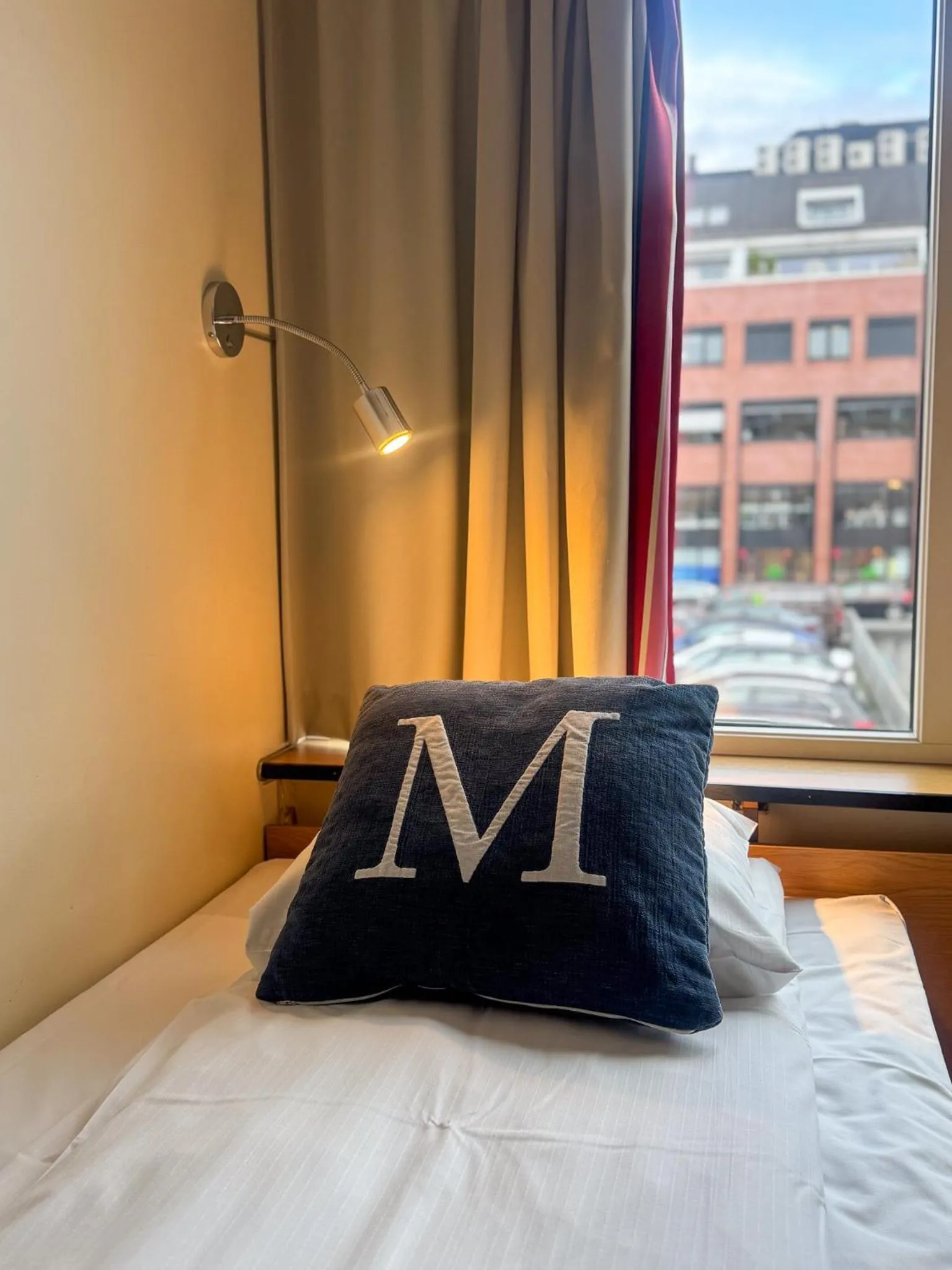 Bed in Quality Hotel Maritim