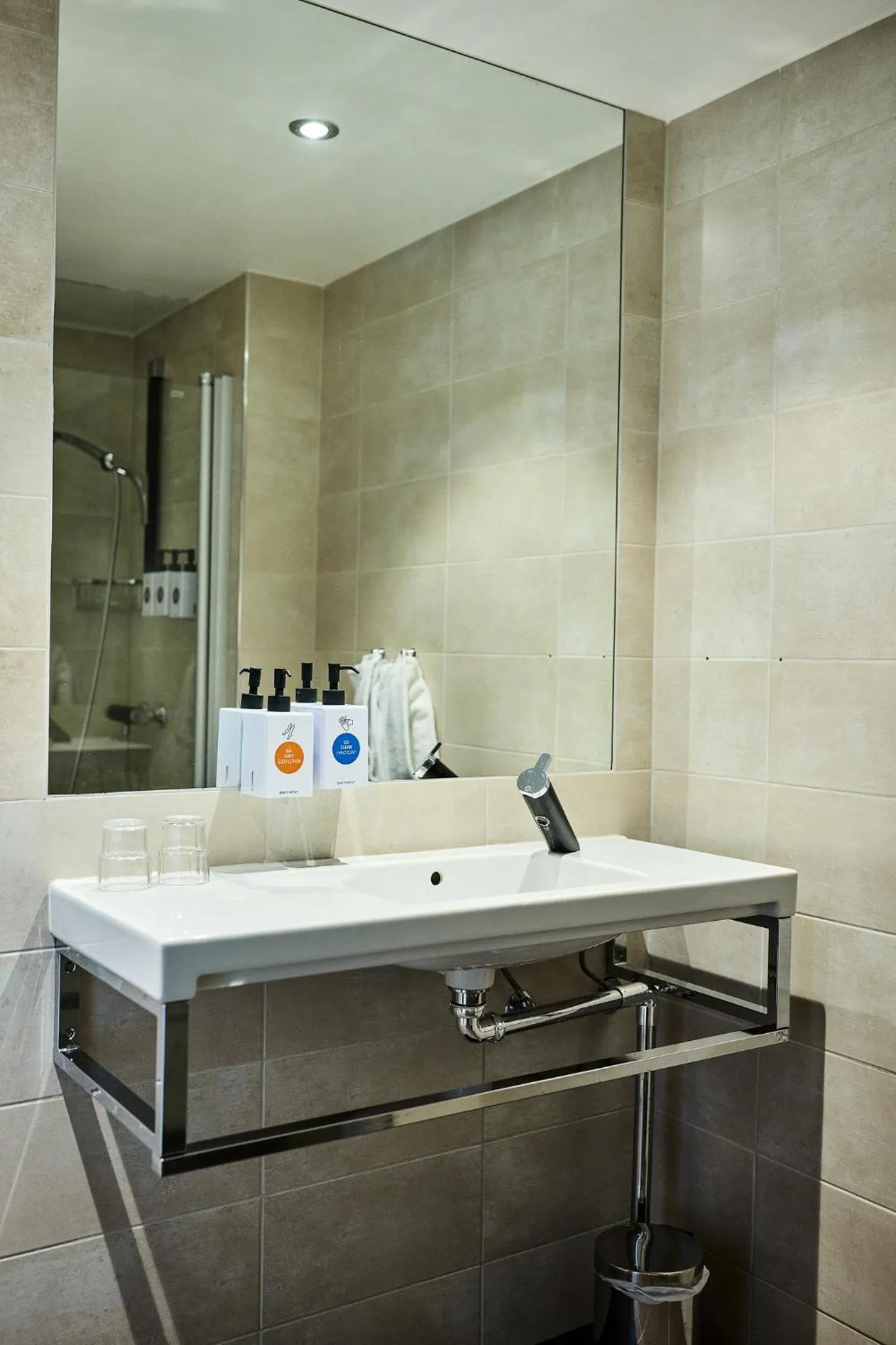 Bathroom in Quality Hotel Maritim