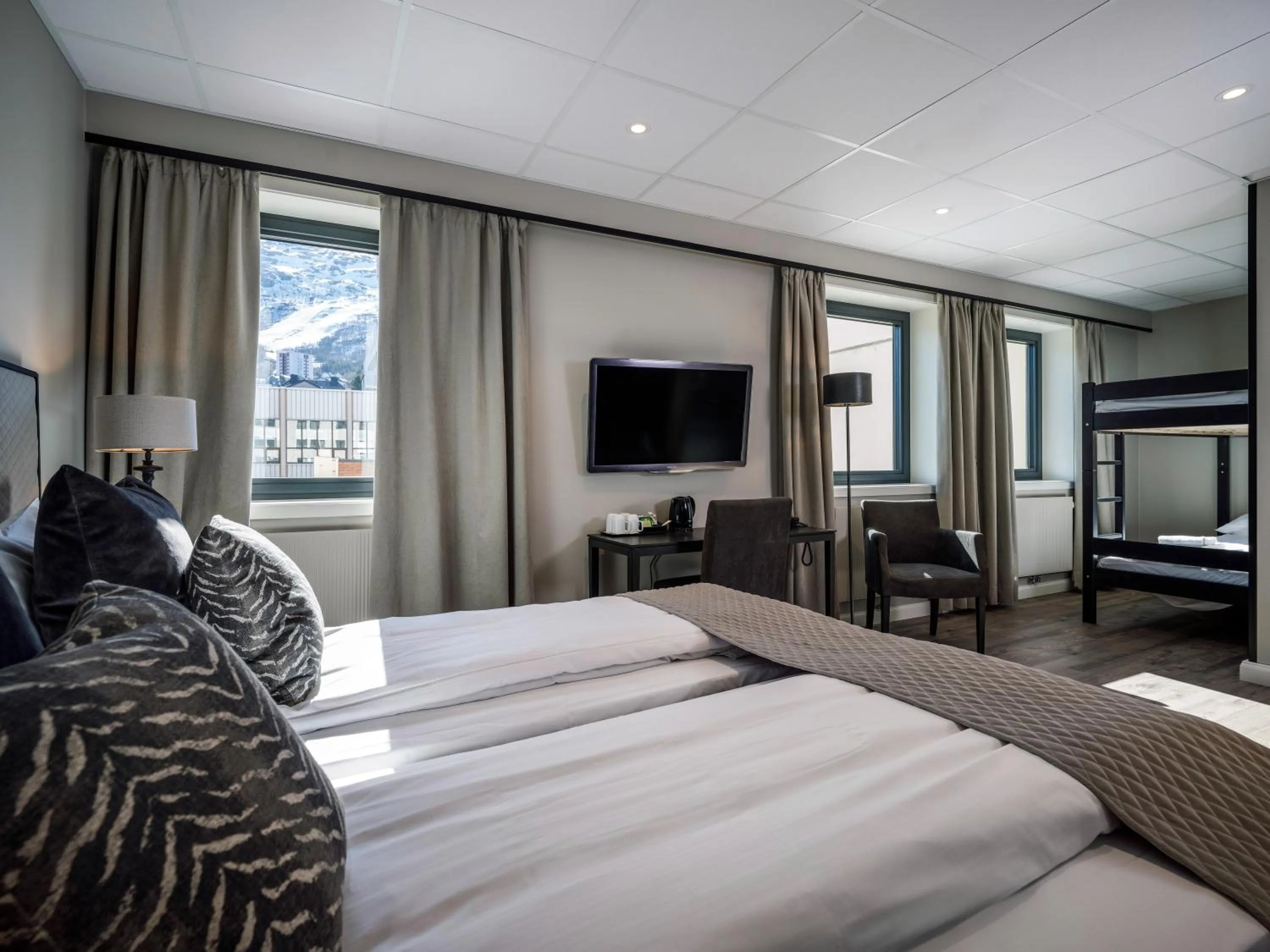 Bed in Quality Hotel Grand Royal