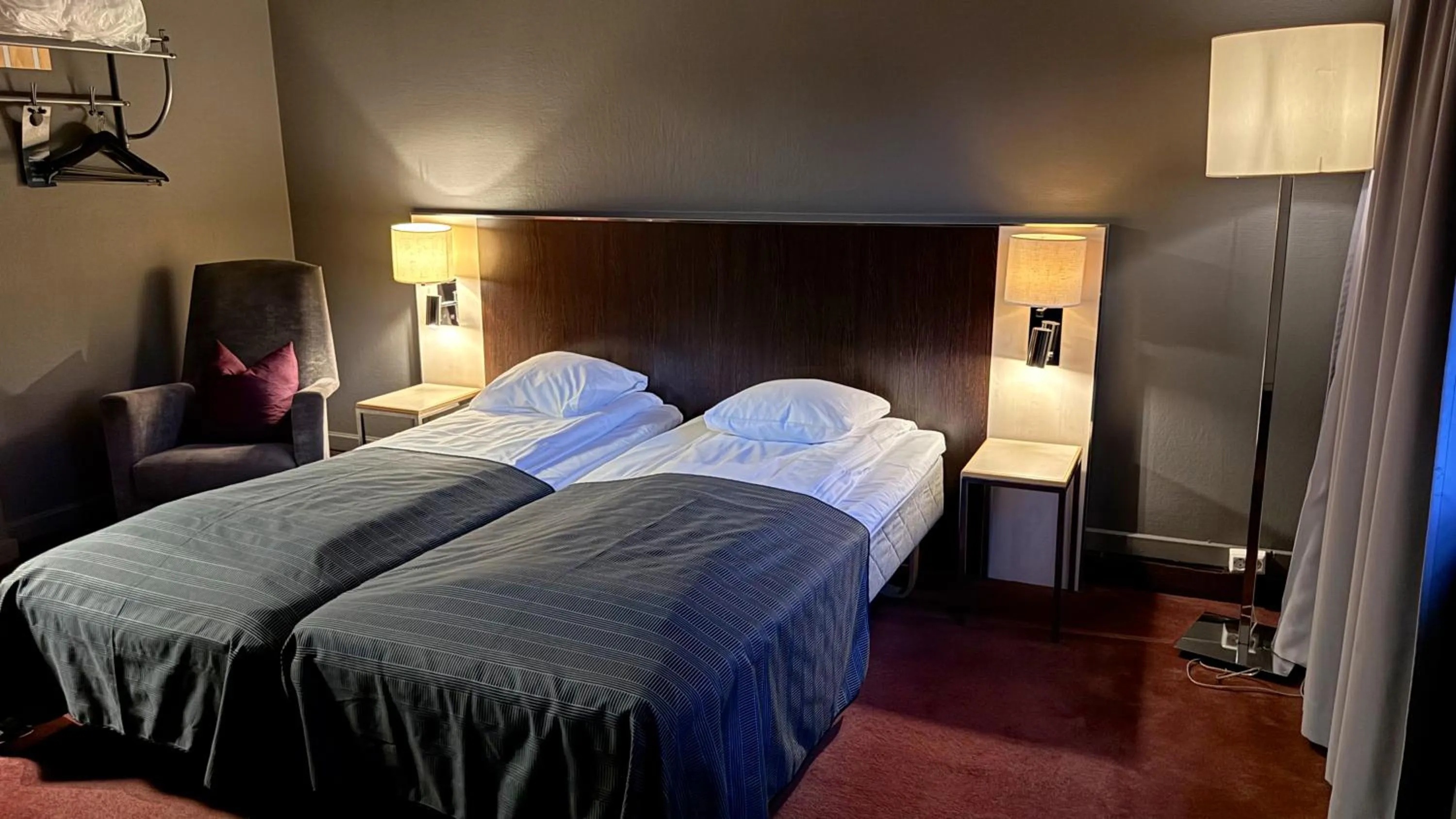 Bed in Quality Hotel Grand Royal