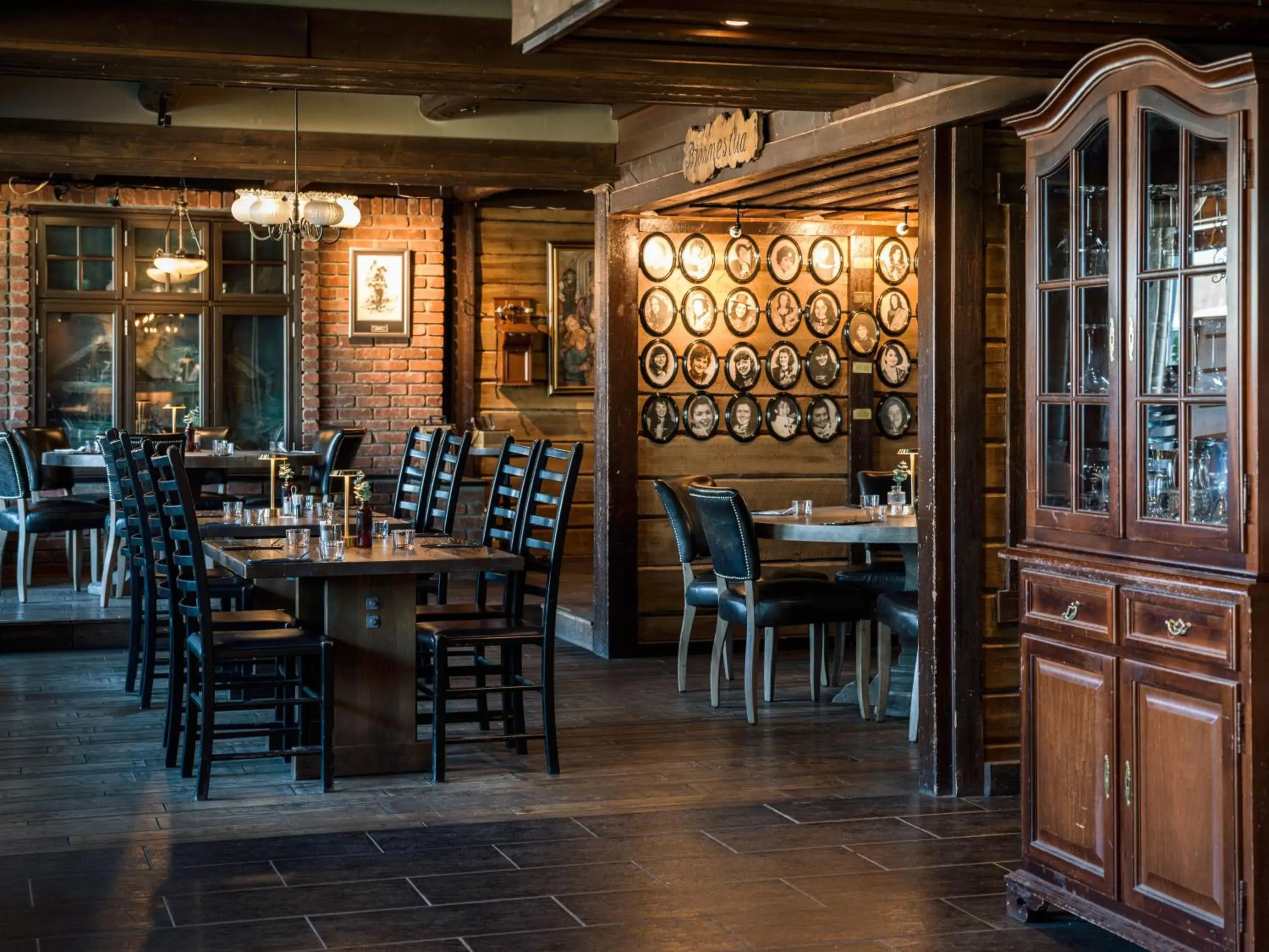 Restaurant/places to eat in Quality Hotel Grand Royal Restaurant/places to eat in Quality Hotel Grand Royal