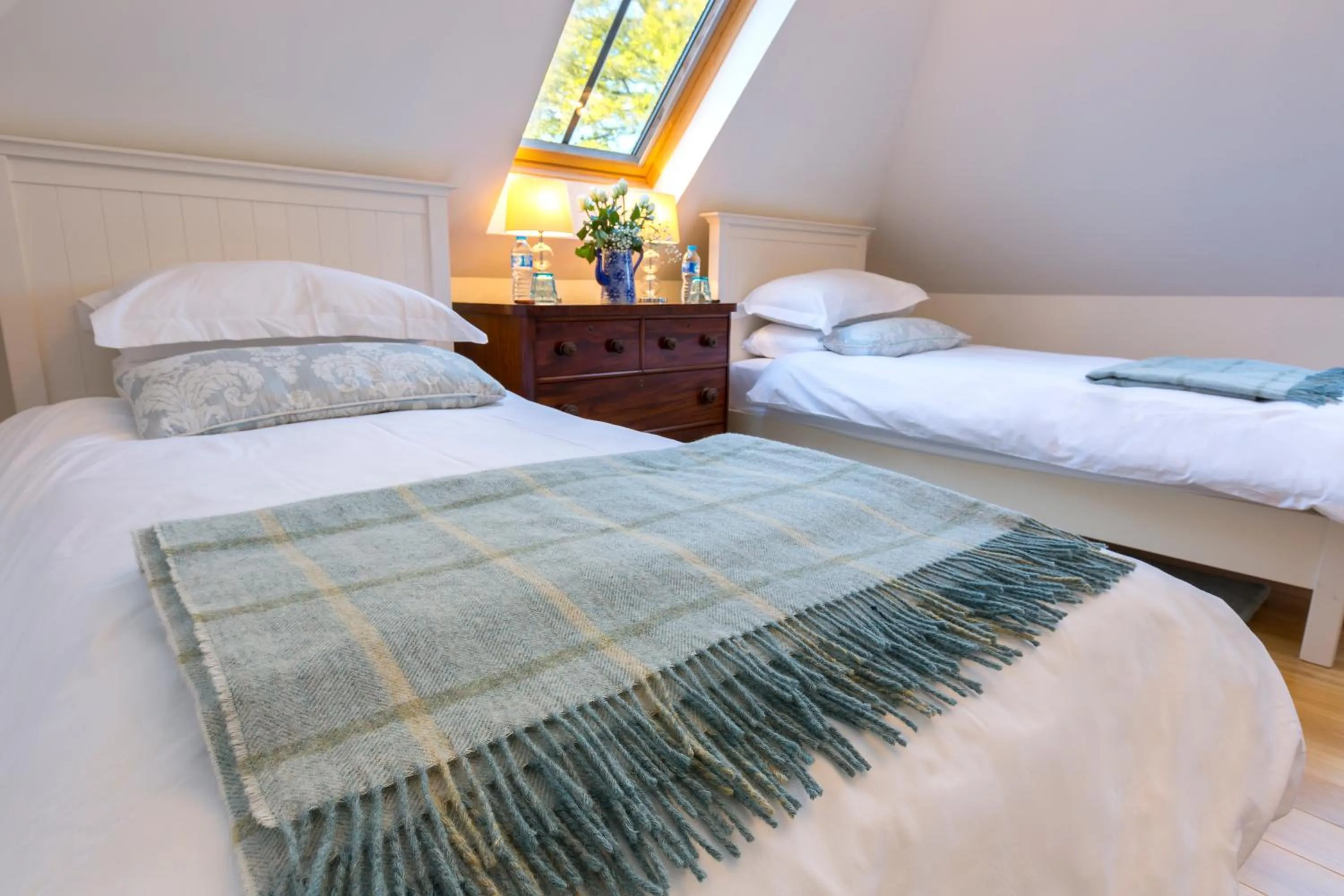 Bed in The Ruin Luxury B&B