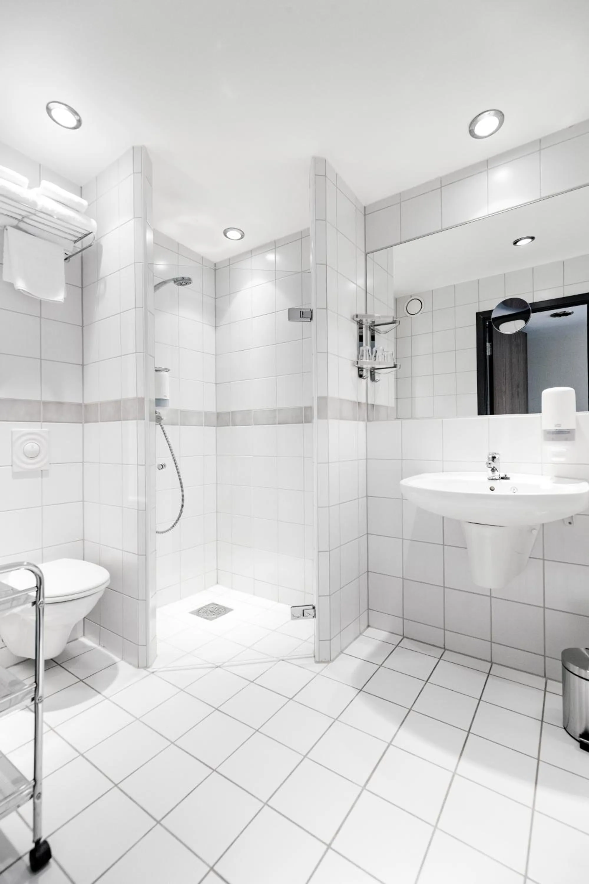 Bathroom in Aiden by Best Western Haugesund Airport