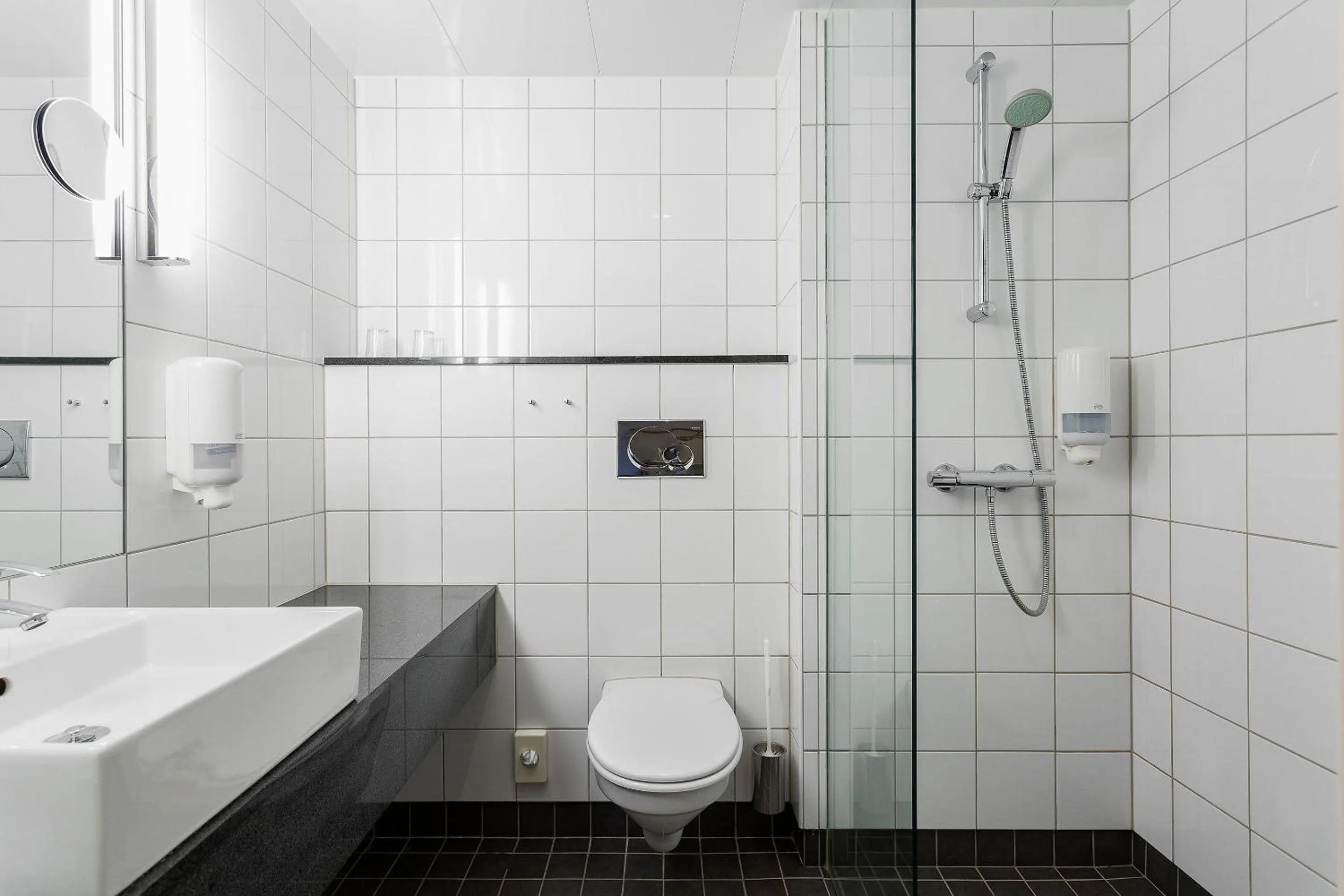 Bathroom in Aiden by Best Western Haugesund Airport