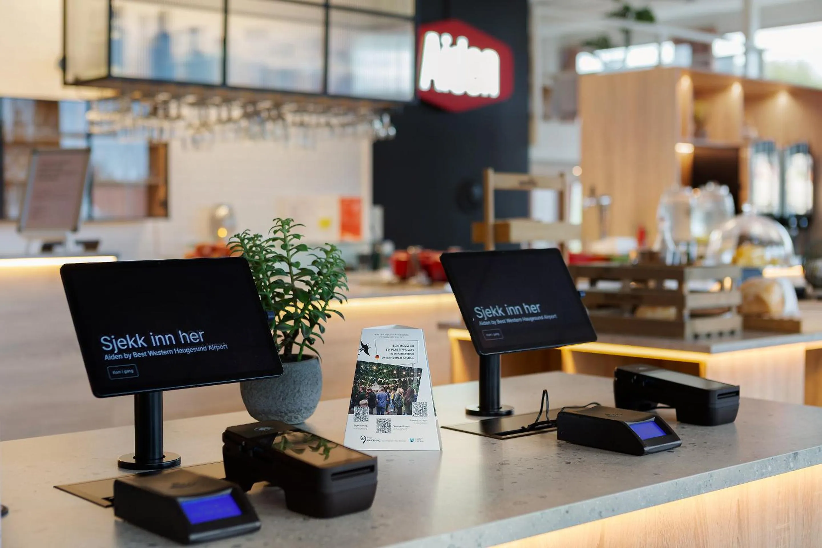 Lobby or reception in Aiden by Best Western Haugesund Airport