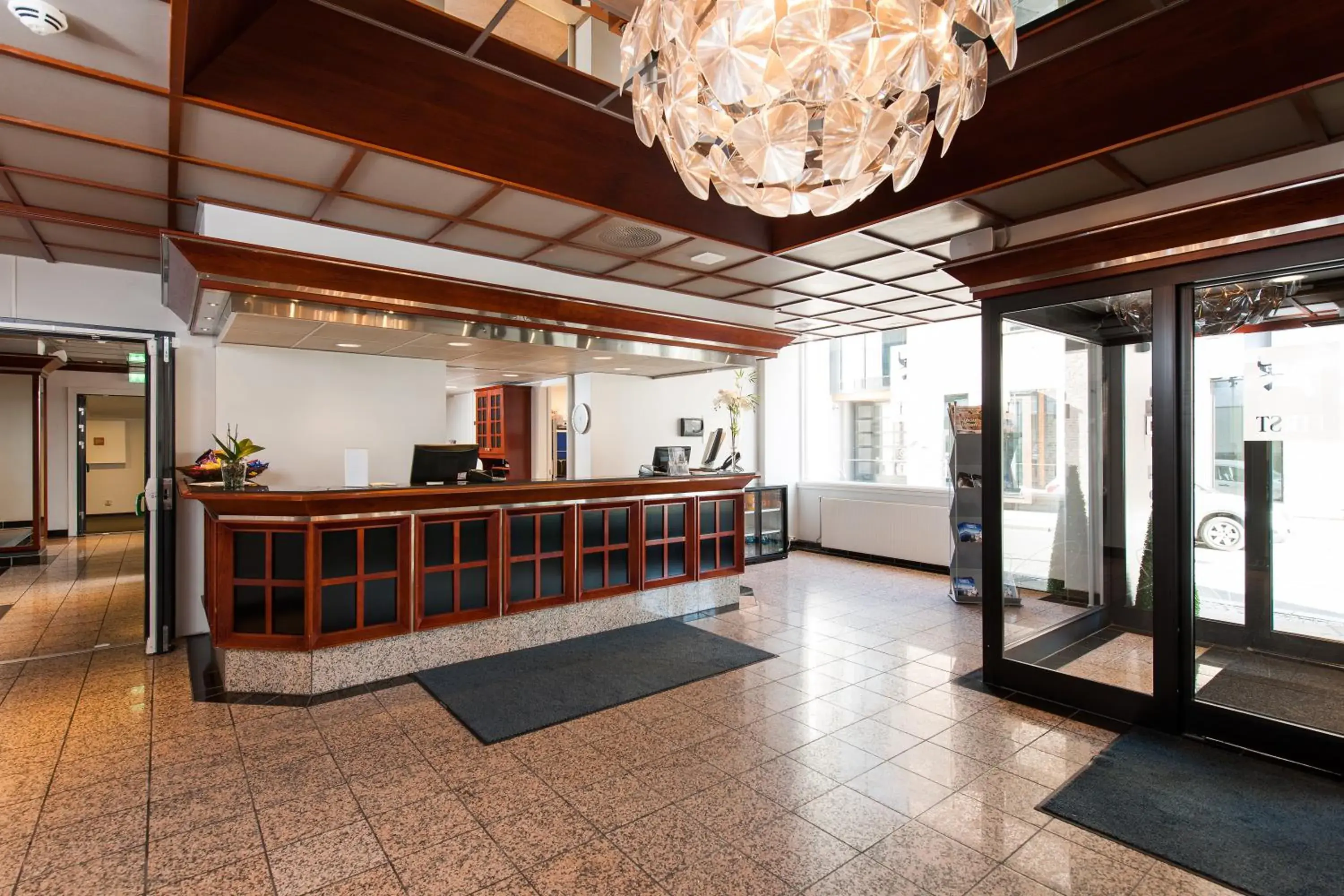 Lobby or reception in Thon Partner Hotel Victoria Hamar Lobby or reception in Thon Partner Hotel Victoria Hamar