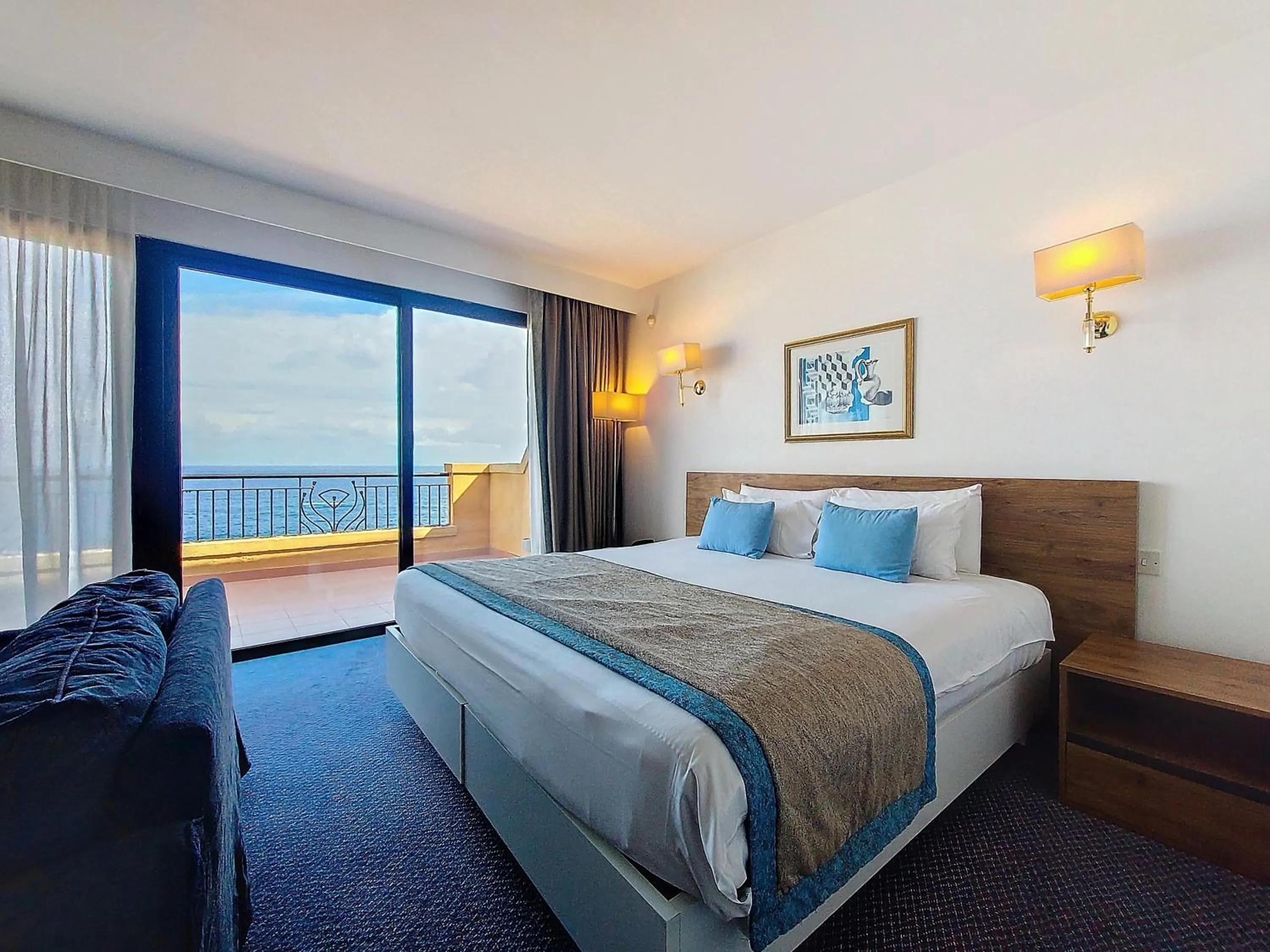 Bedroom, Bed in Vivaldi Hotel