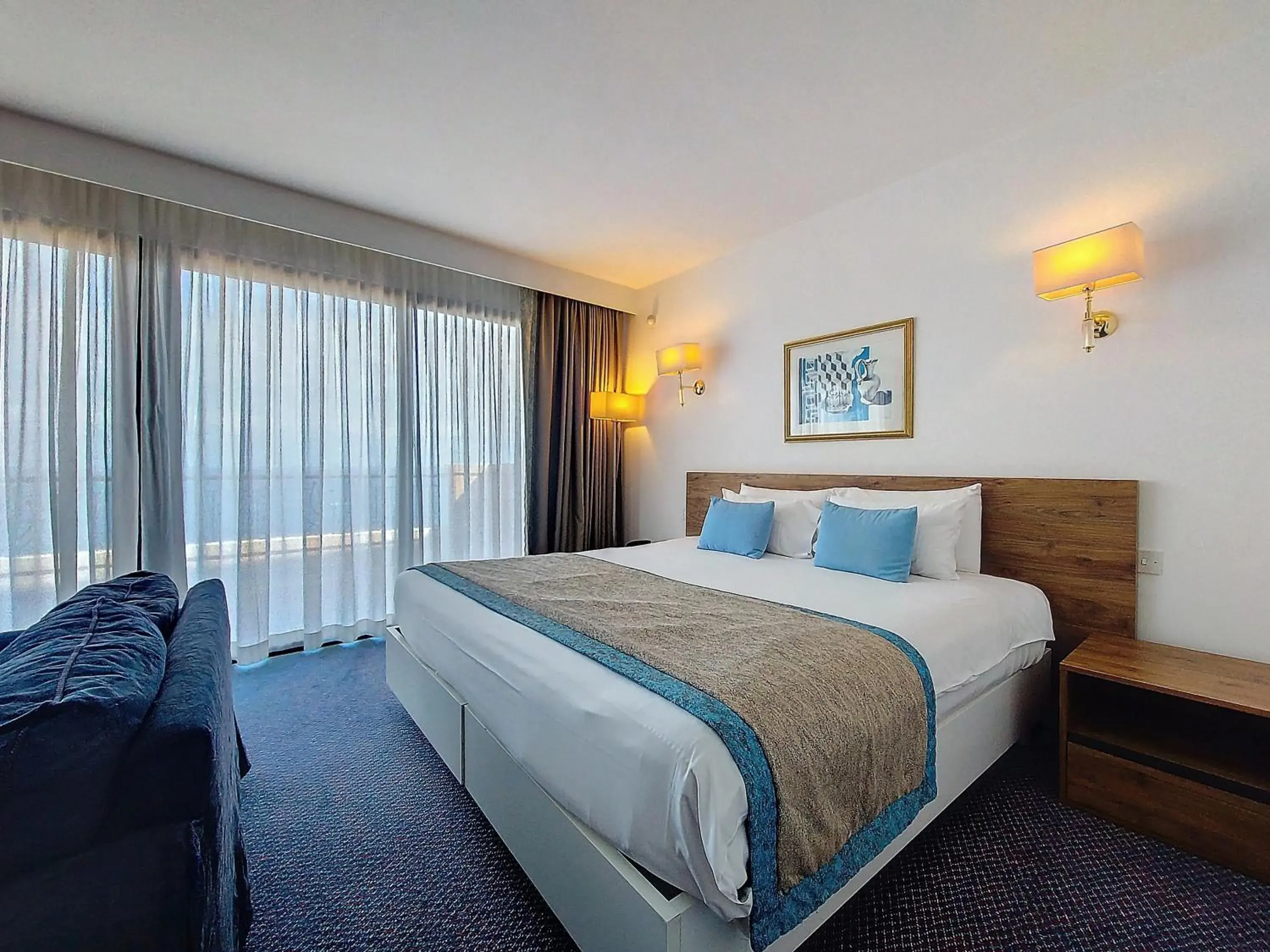 Bedroom, Bed in Vivaldi Hotel Bedroom, Bed in Vivaldi Hotel