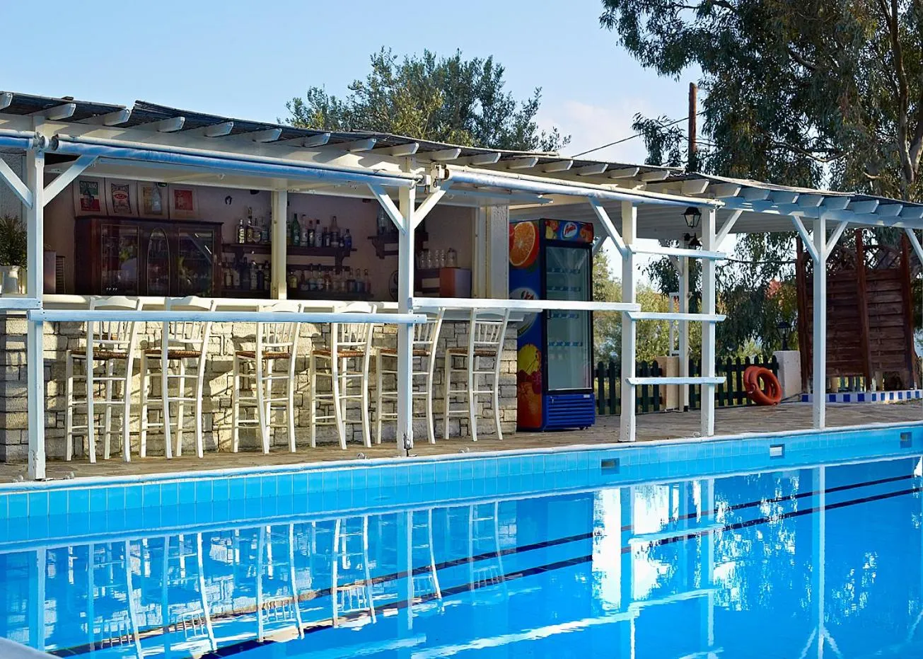 Swimming pool in Hotel Ledra