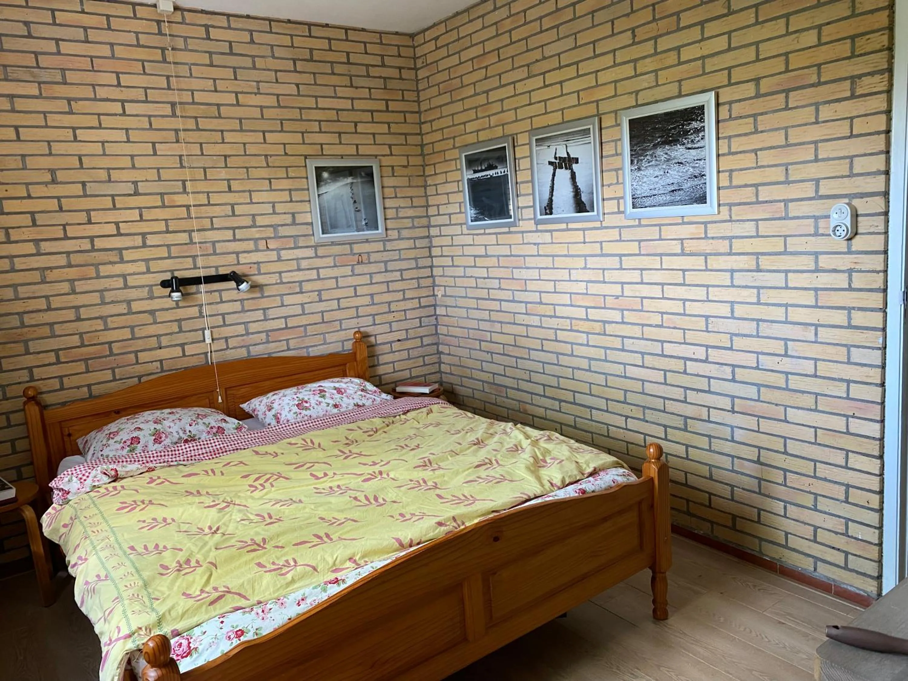 Bedroom, Bed in Gastenverblijf Neeltje