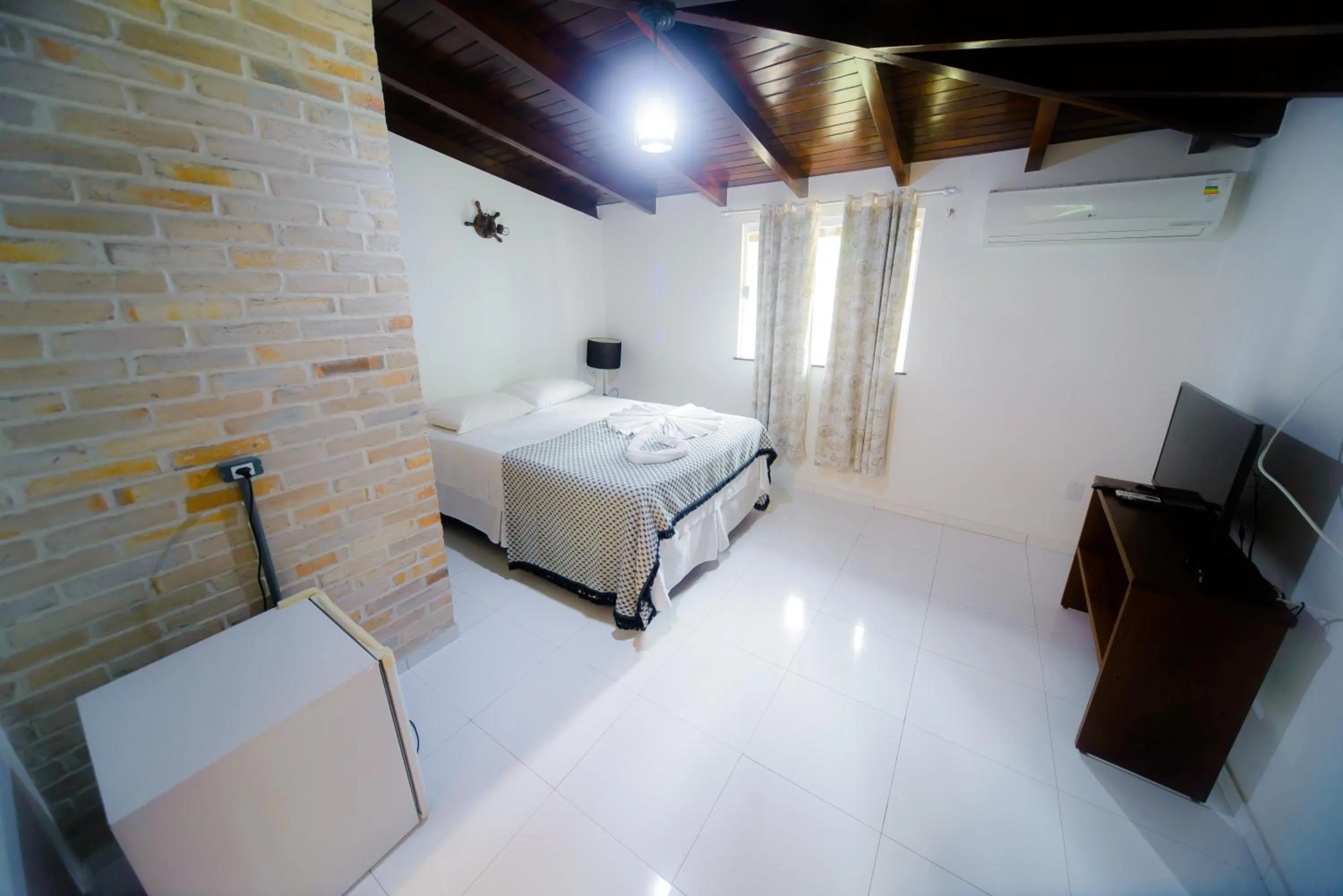Double Room with Balcony in Pousada Toca dos Aventureiros