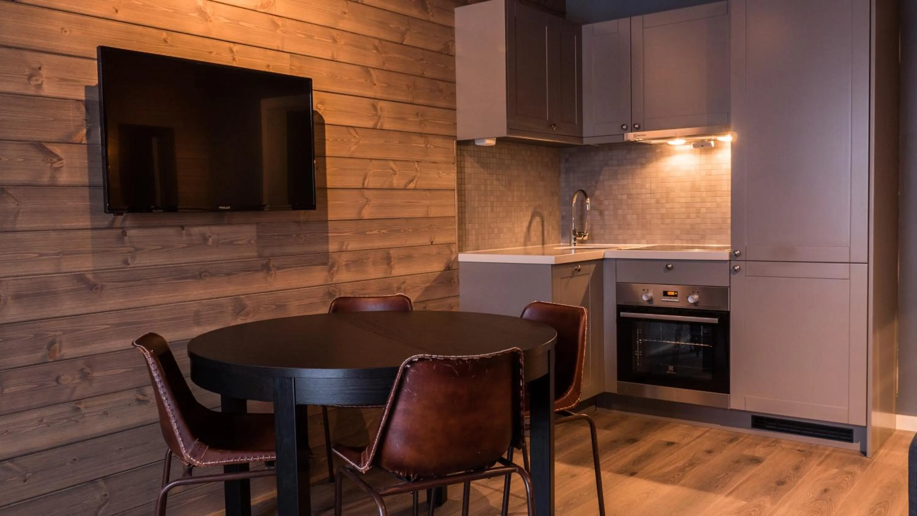 Kitchen or kitchenette in Skogstad Hotel - Unike Hoteller