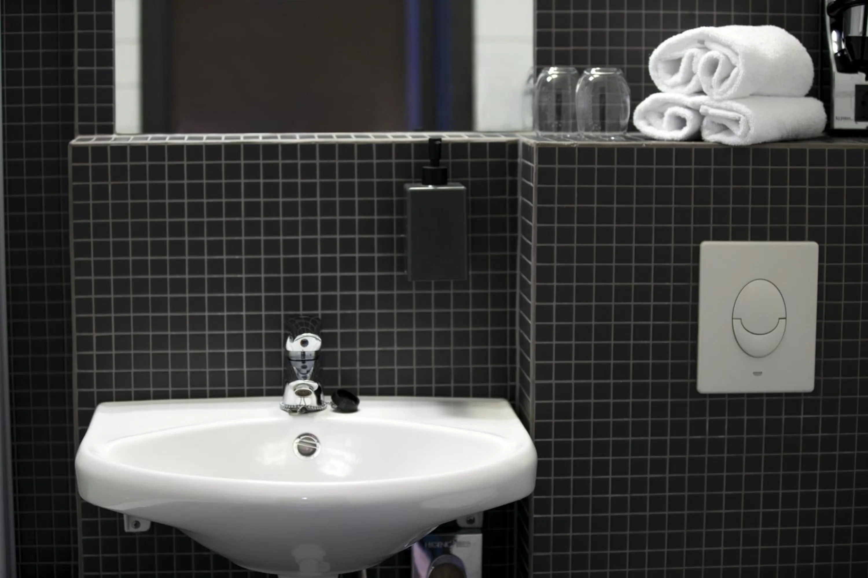 Bathroom in Scandic Victoria Florø