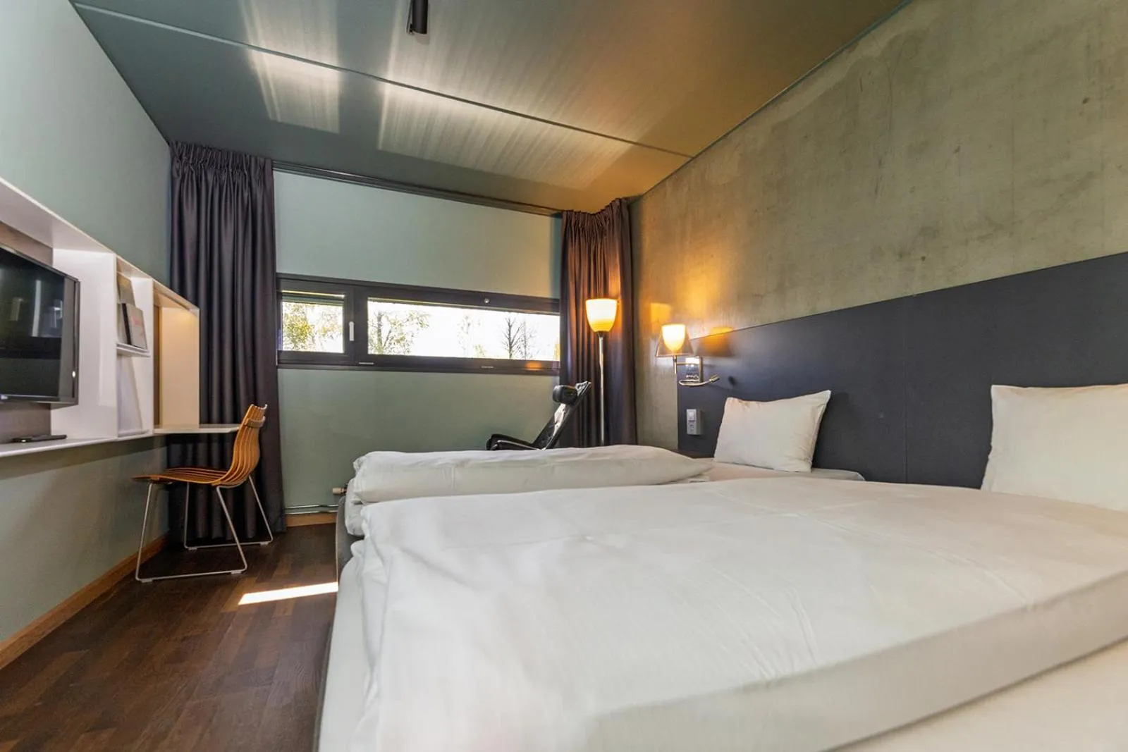 Bed in Comfort Hotel RunWay