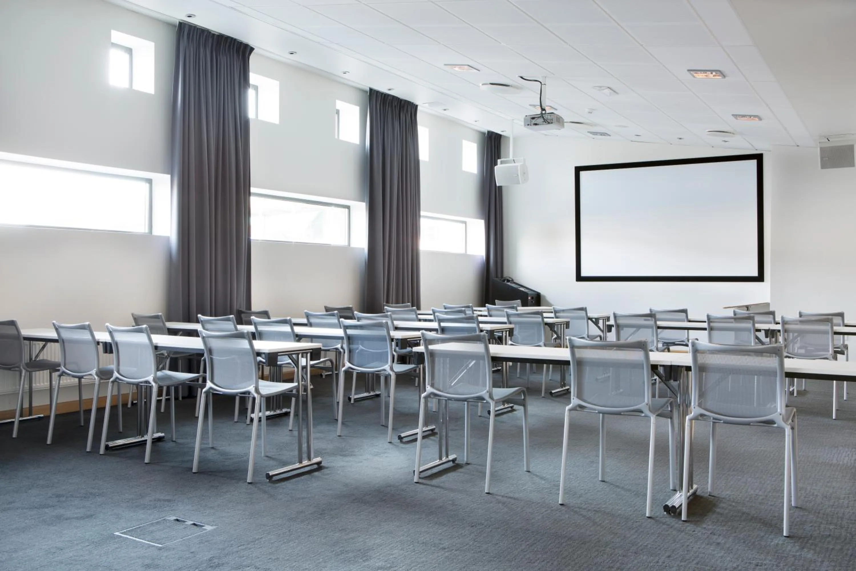 Meeting/conference room in Comfort Hotel RunWay