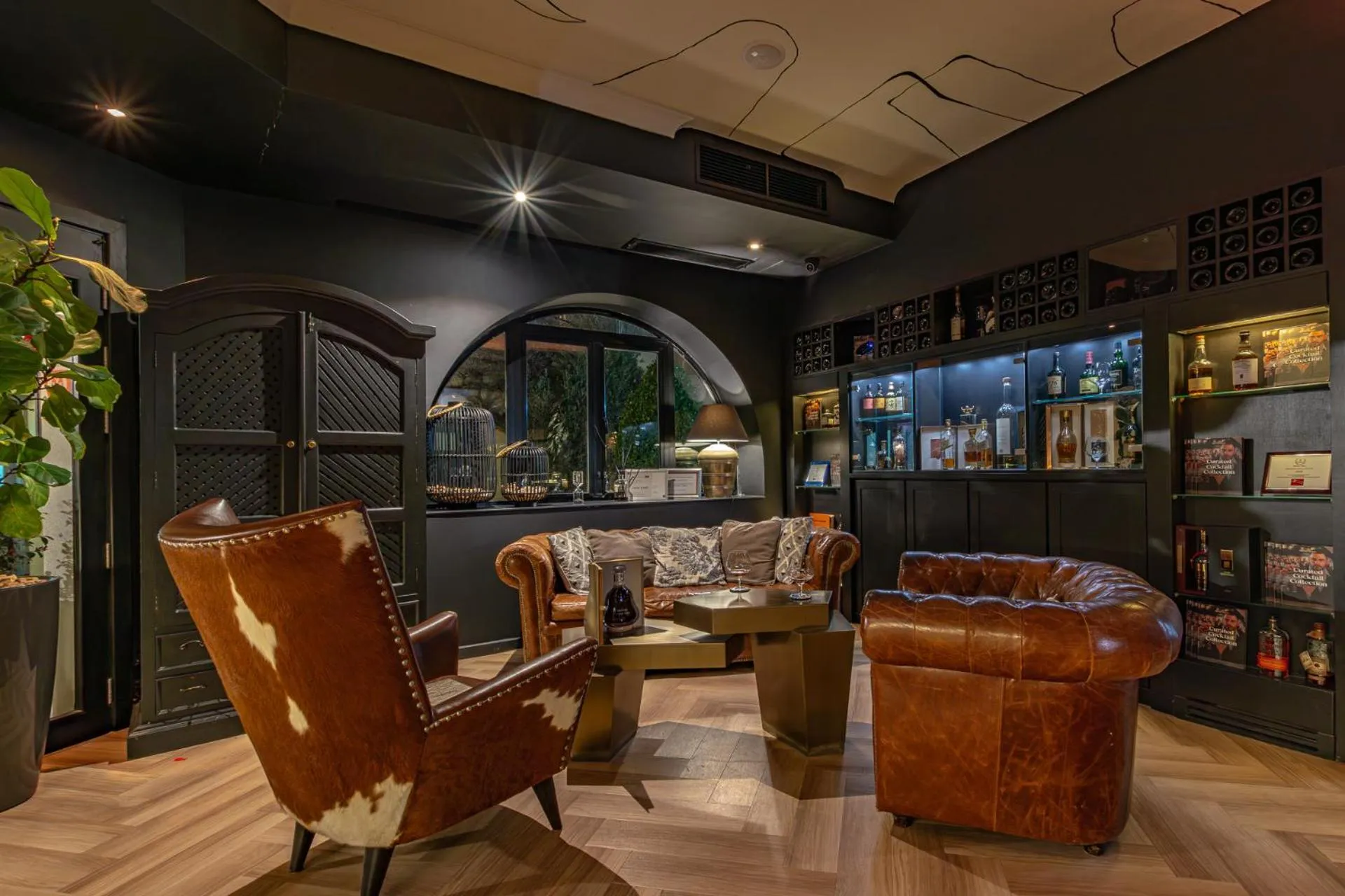 Restaurant/places to eat in Corinthia St George's Bay