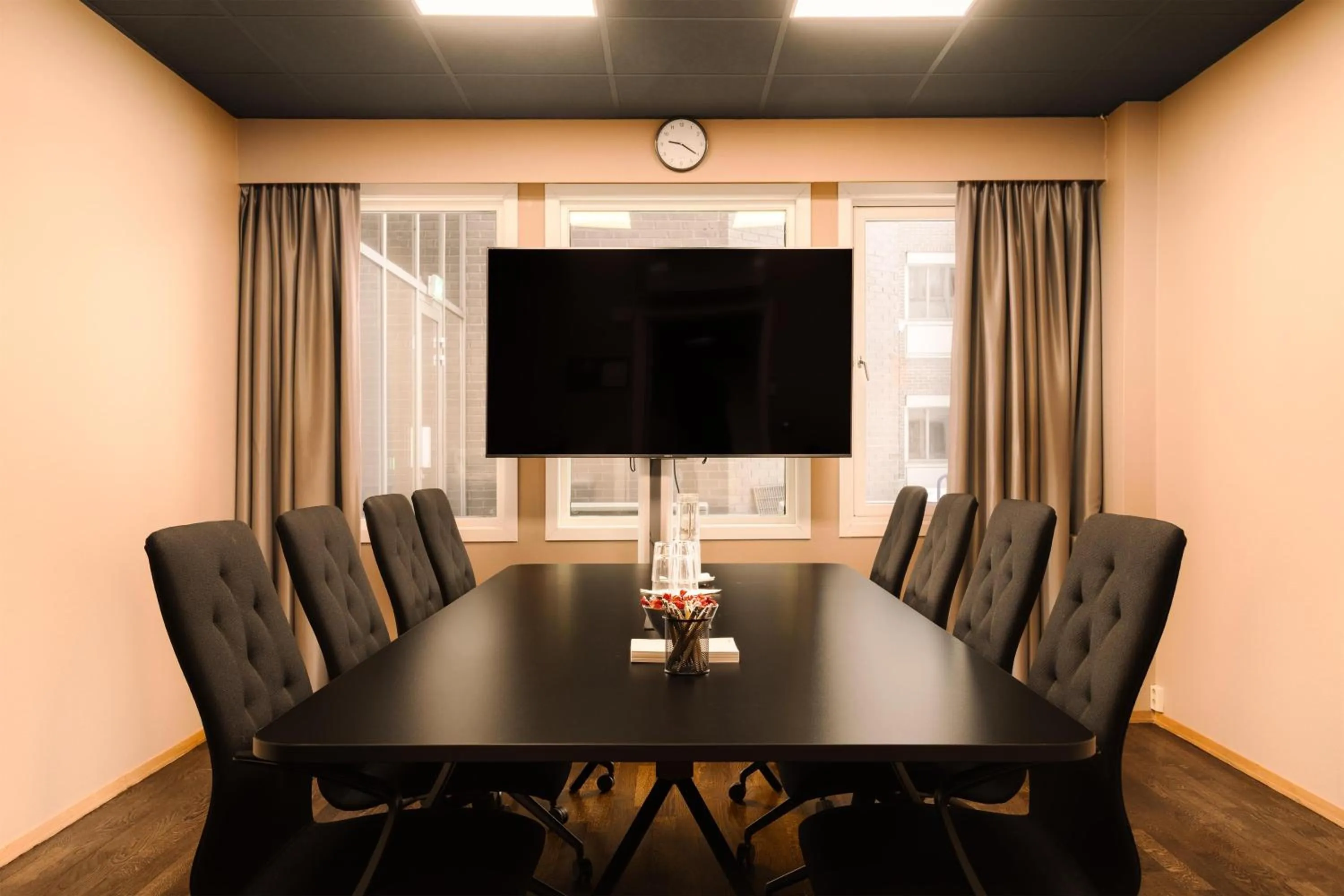 Meeting/conference room in Scandic Ambassadeur Drammen