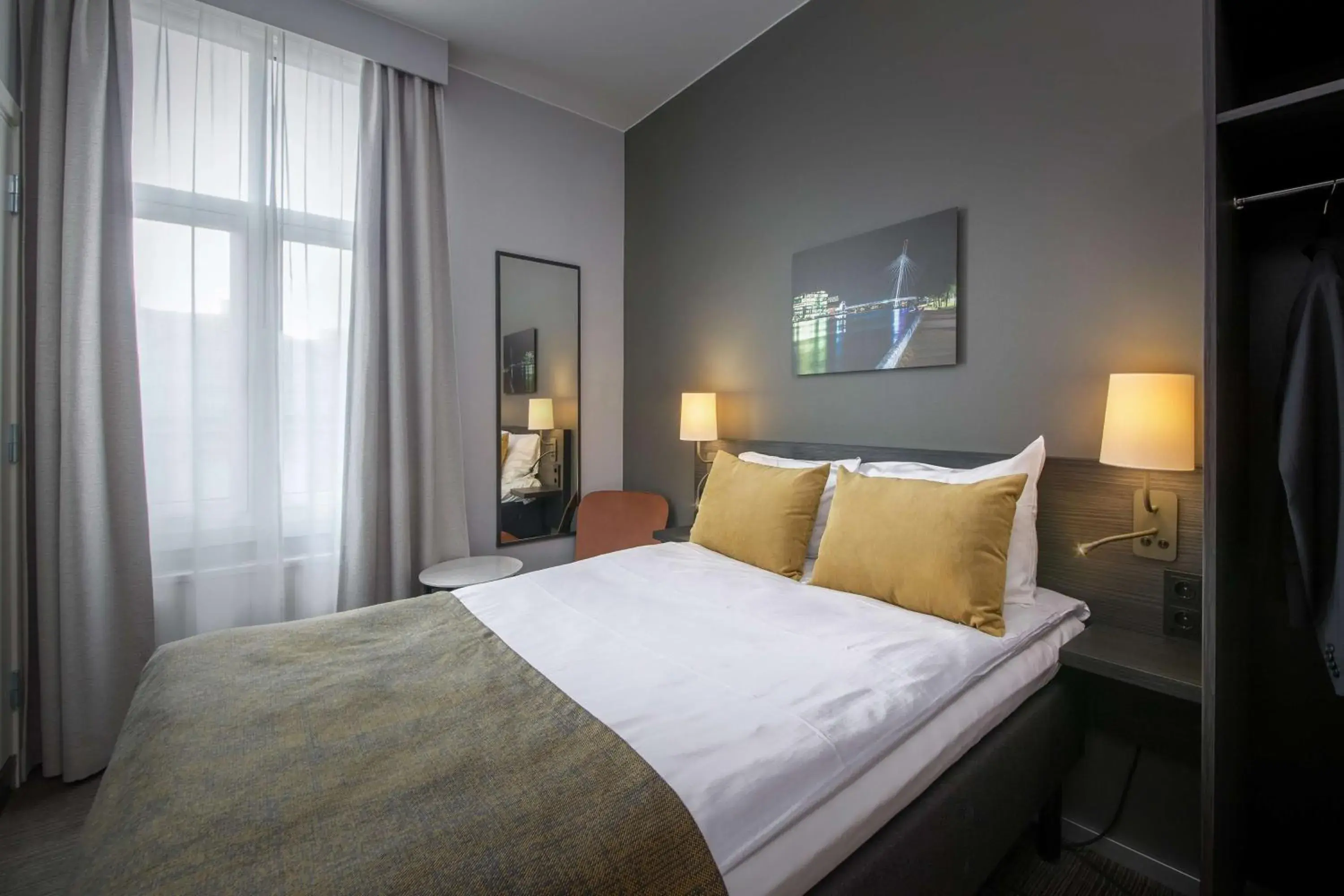 Bedroom, Bed in Scandic Ambassadeur Drammen Bedroom, Bed in Scandic Ambassadeur Drammen