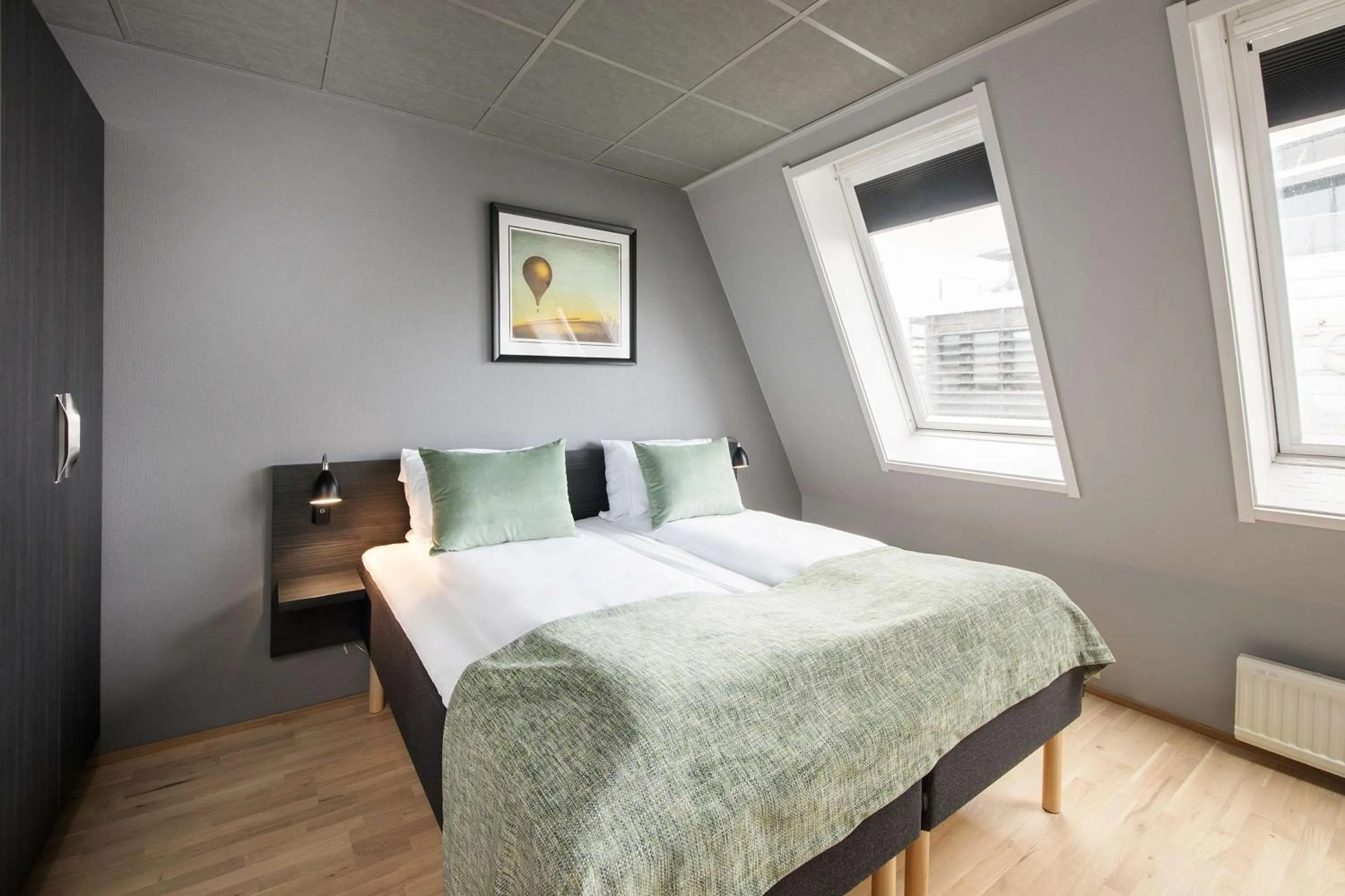 Bedroom, Bed in Scandic Ambassadeur Drammen