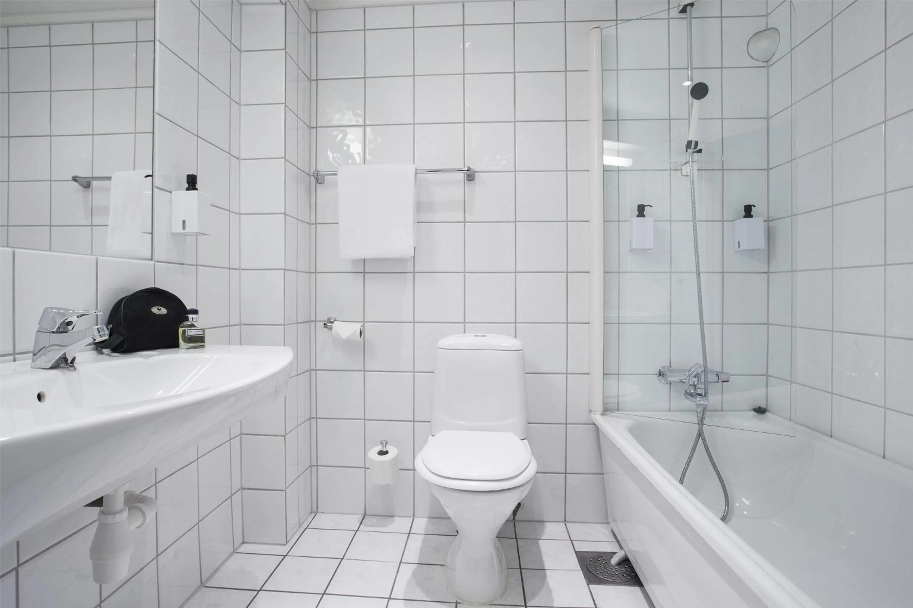Bathroom in Scandic Harstad