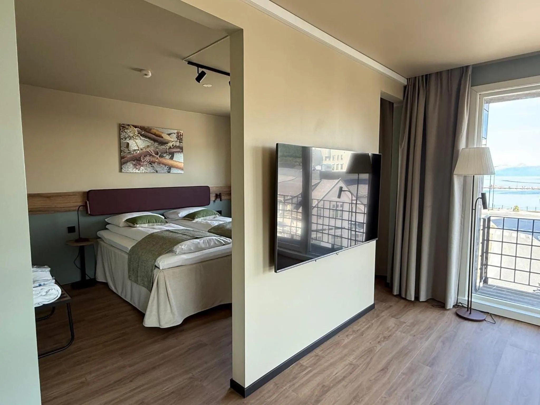 Bedroom, Bed in Scandic Harstad