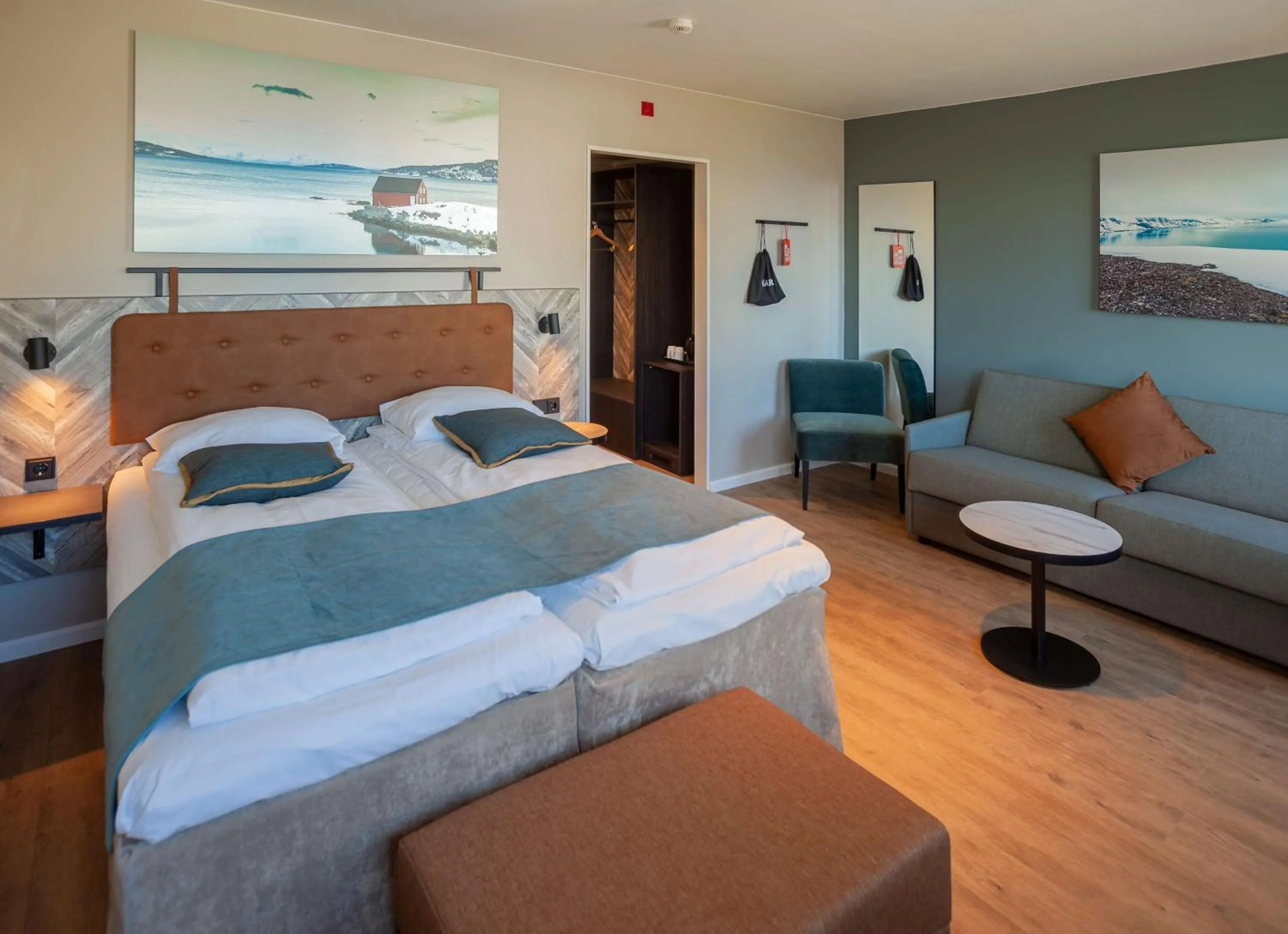 Bedroom, Bed in Scandic Harstad