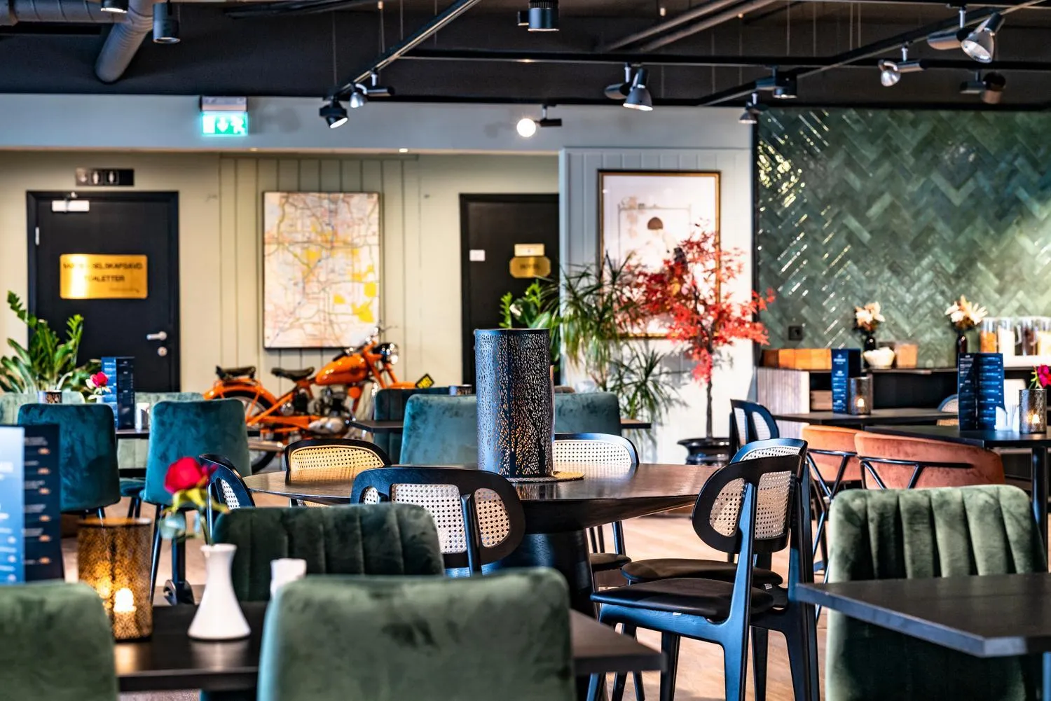 Restaurant/places to eat in Storebaug Hotell & Kro