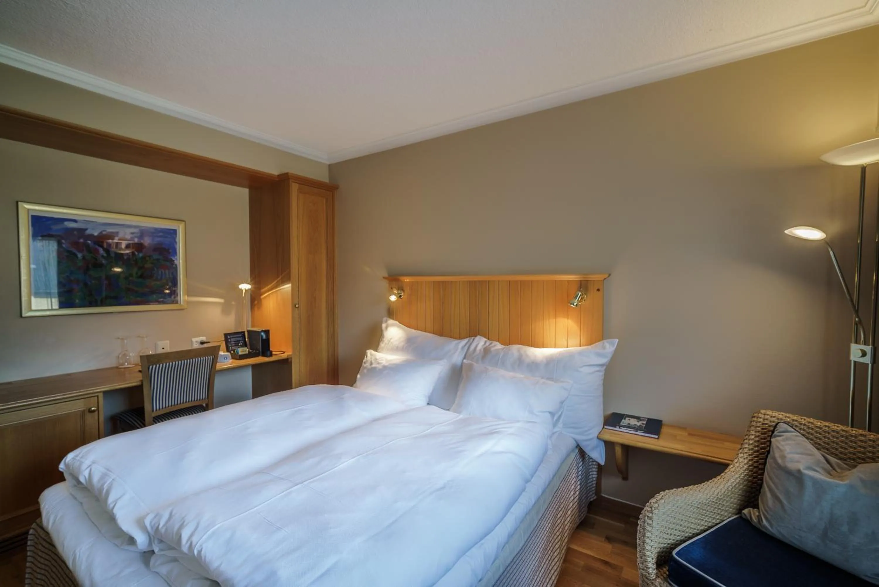 Photo of the whole room, Bed in Hotel Refsnes Gods - by Classic Norway Hotels