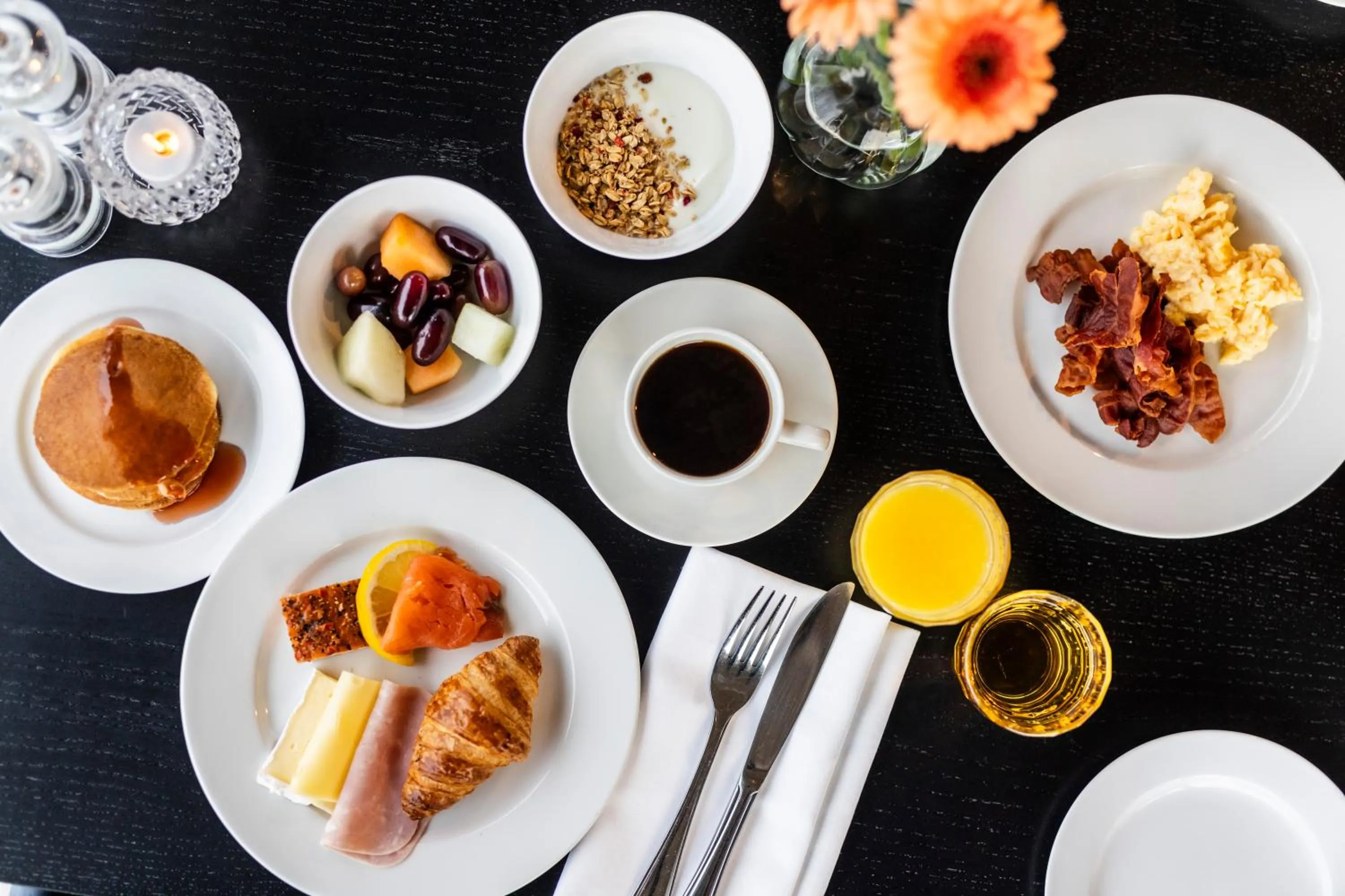 Breakfast in Hotel Refsnes Gods - by Classic Norway Hotels