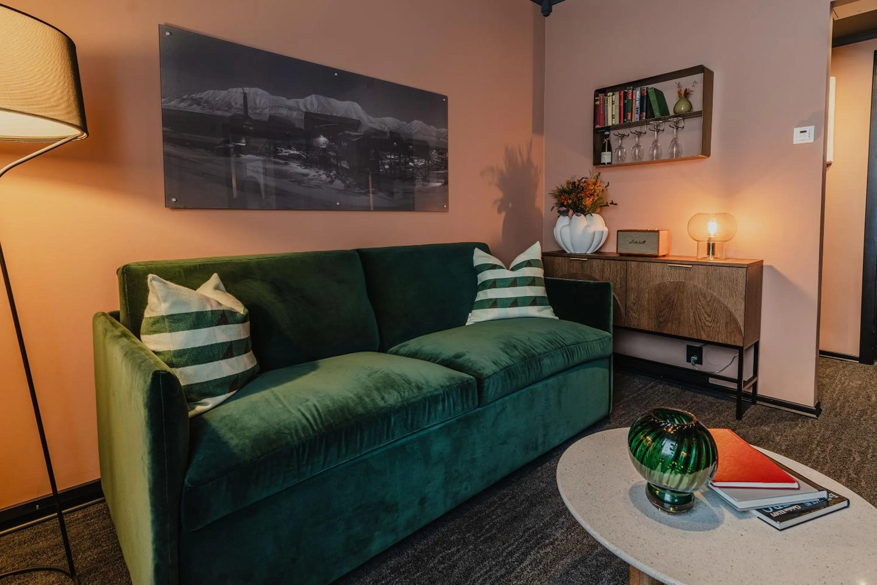 Living room in Funken Lodge