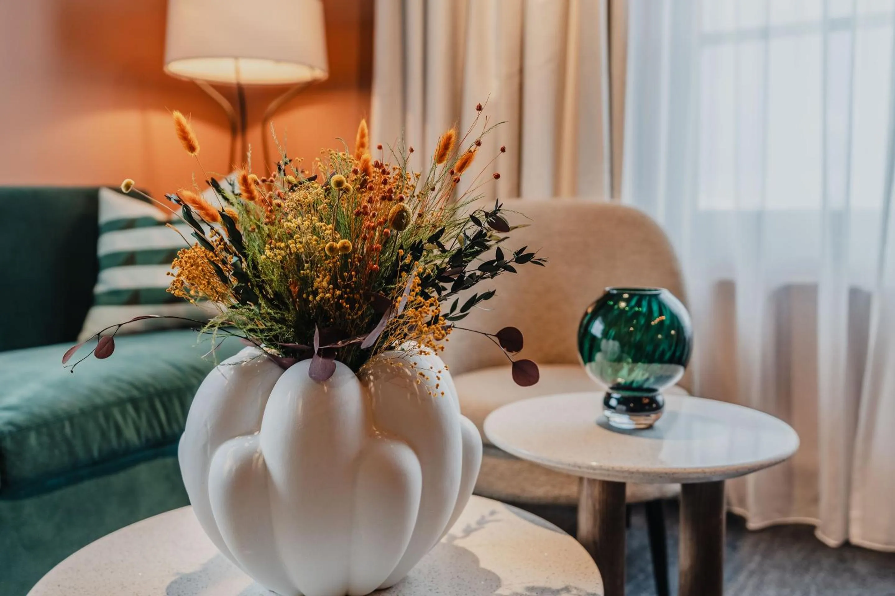 Living room in Funken Lodge