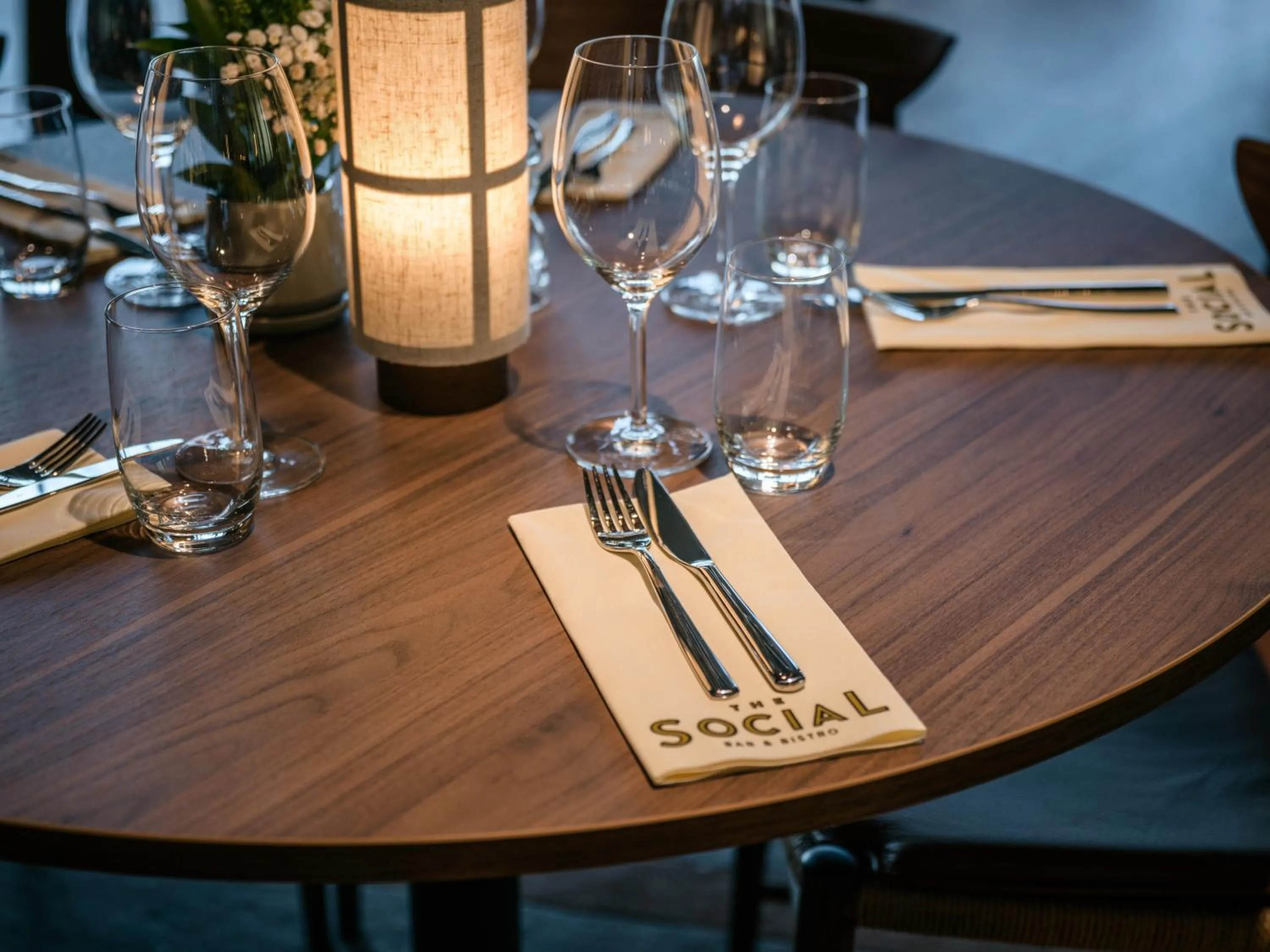 Restaurant/places to eat in Quality Hotel Panorama