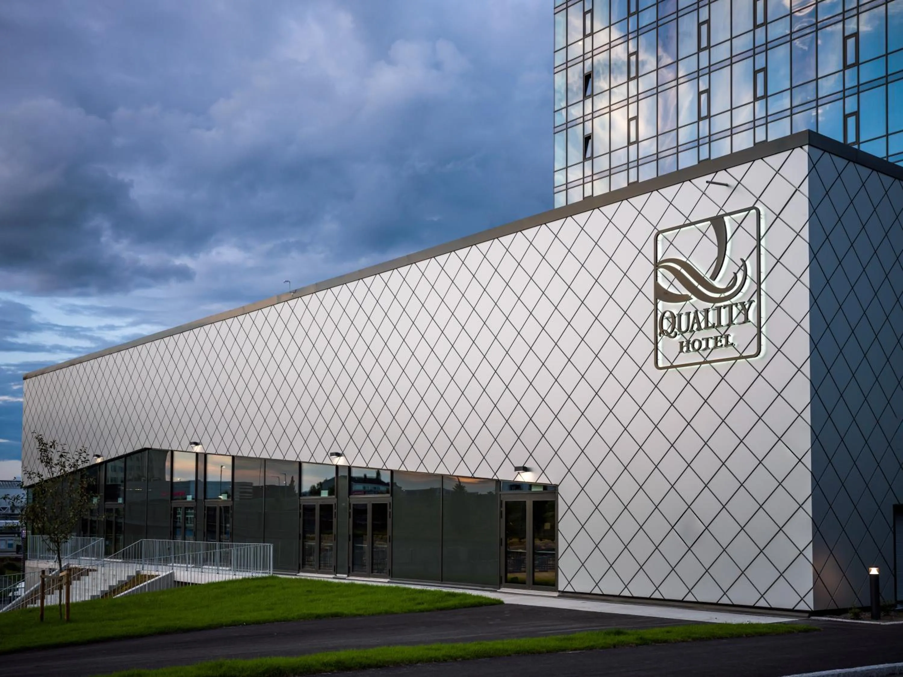 Facade/entrance in Quality Hotel Panorama