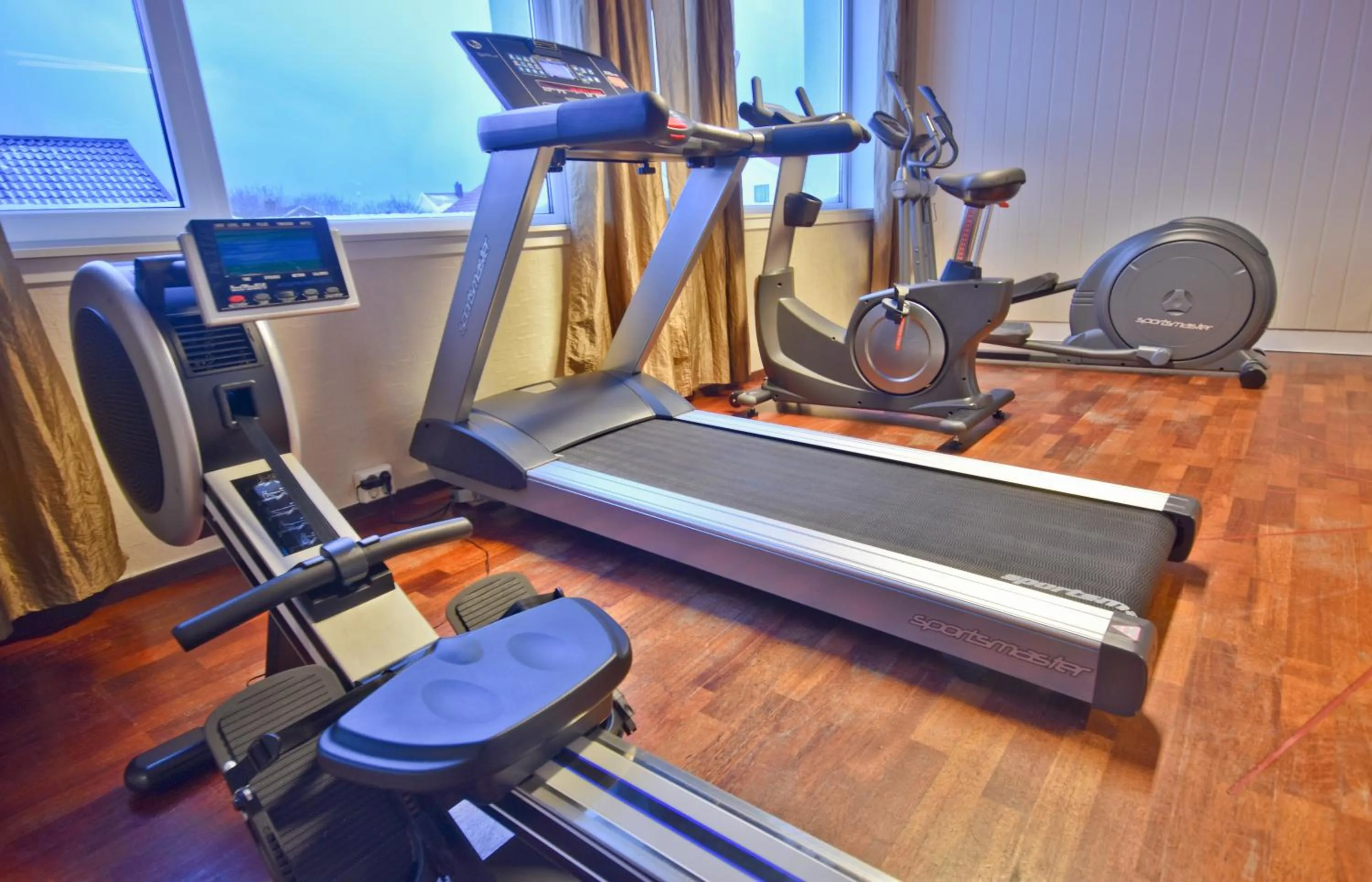 Fitness centre/facilities in Thon Partner Hotel Andrikken