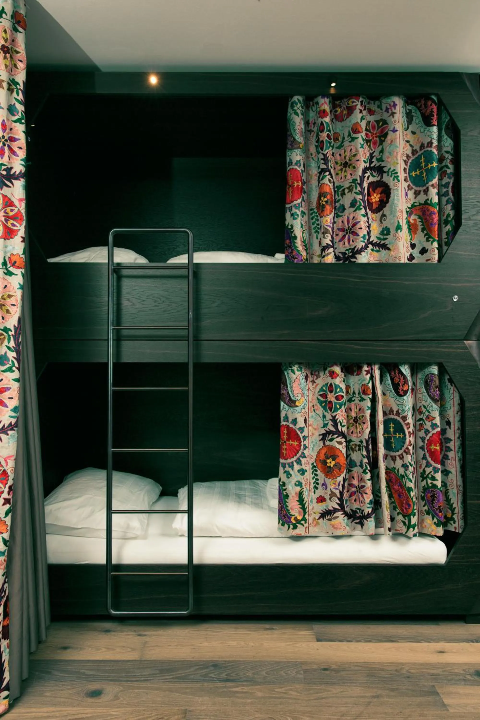 Photo of the whole room, Bed in Hinterwies – Ski In / Lodge / Dine