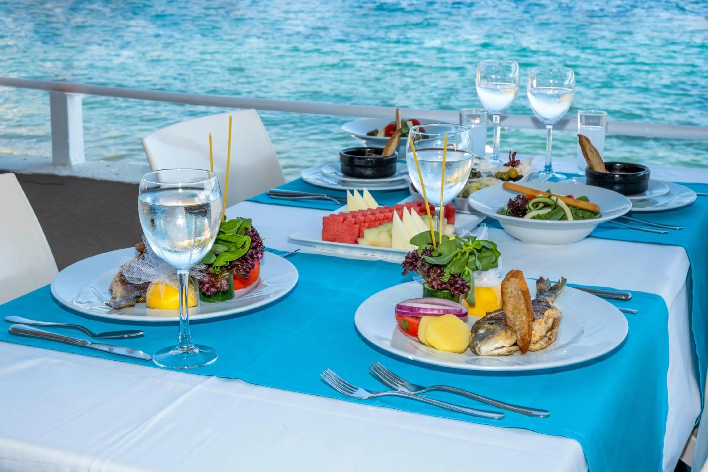 Restaurant/places to eat in The Grand Blue Sky International - All Inclusive