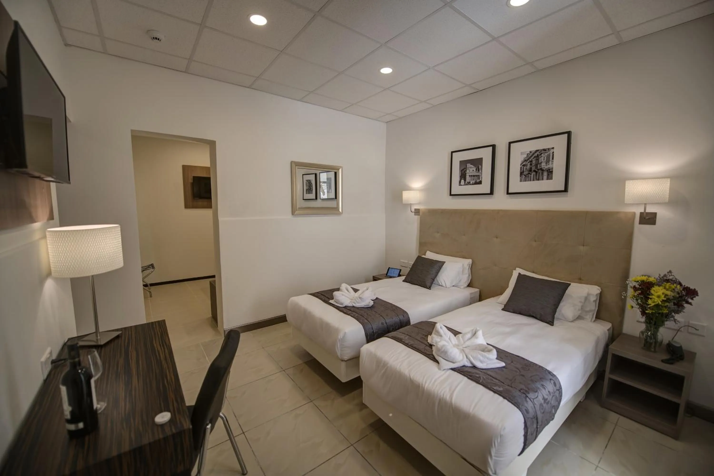 Photo of the whole room, Bed in Europa Hotel